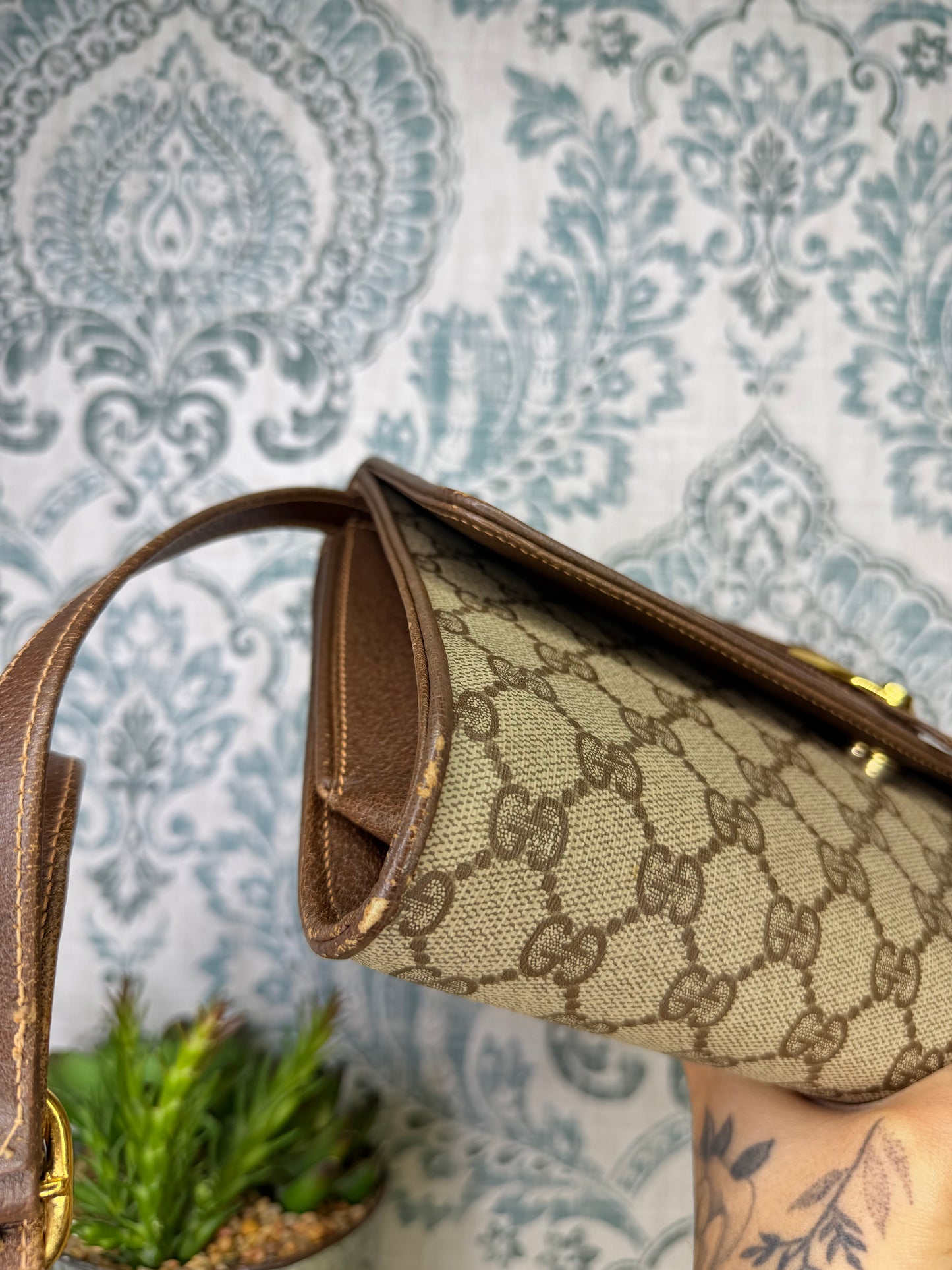 Gucci Supreme Vintage 2way Purse/Clutch