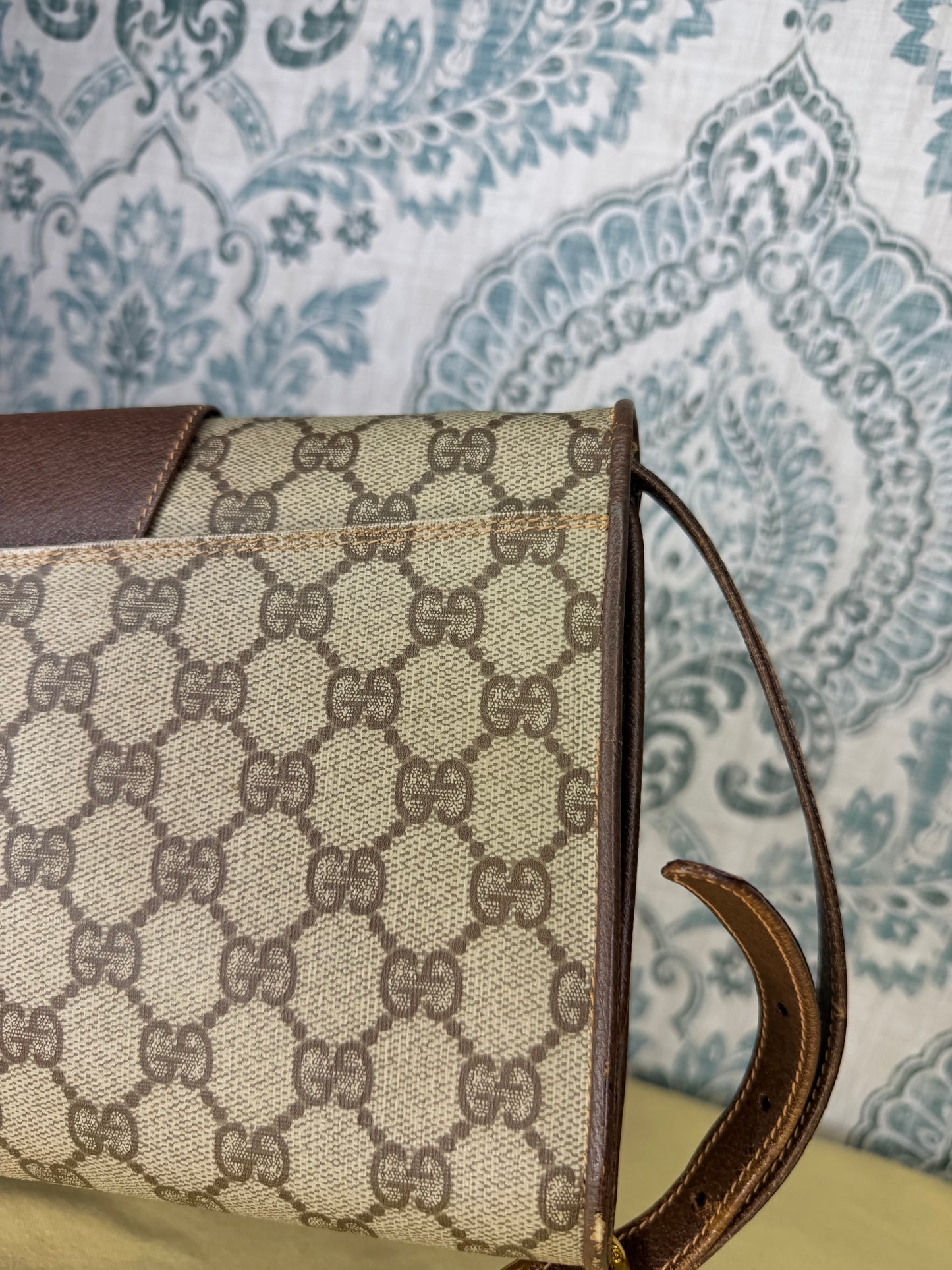 Gucci Supreme Vintage 2way Purse/Clutch