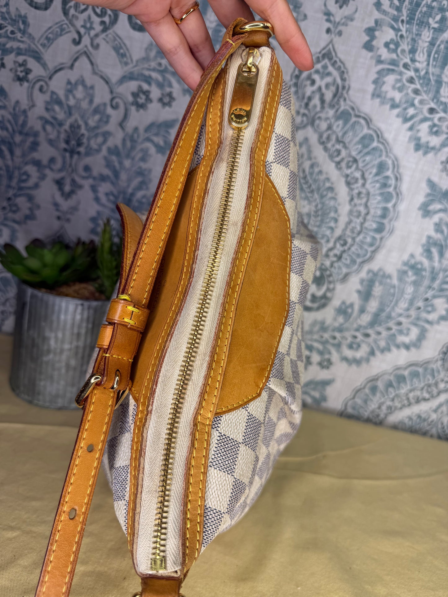 Louis Vuitton Siracusa PM