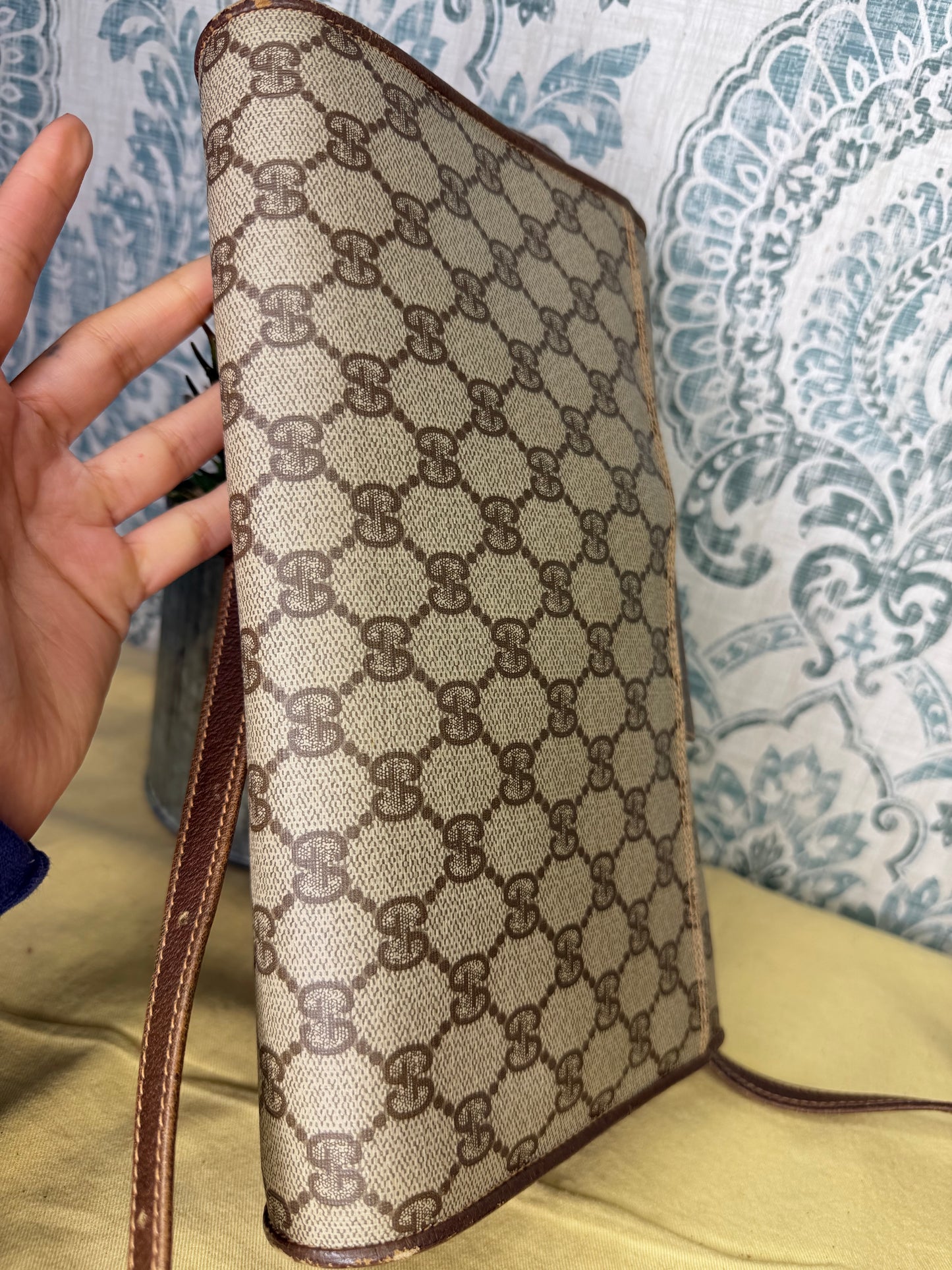 Gucci Supreme Vintage 2way Purse/Clutch