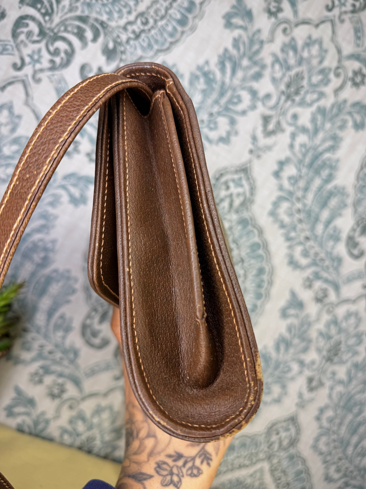 Gucci Supreme Vintage 2way Purse/Clutch