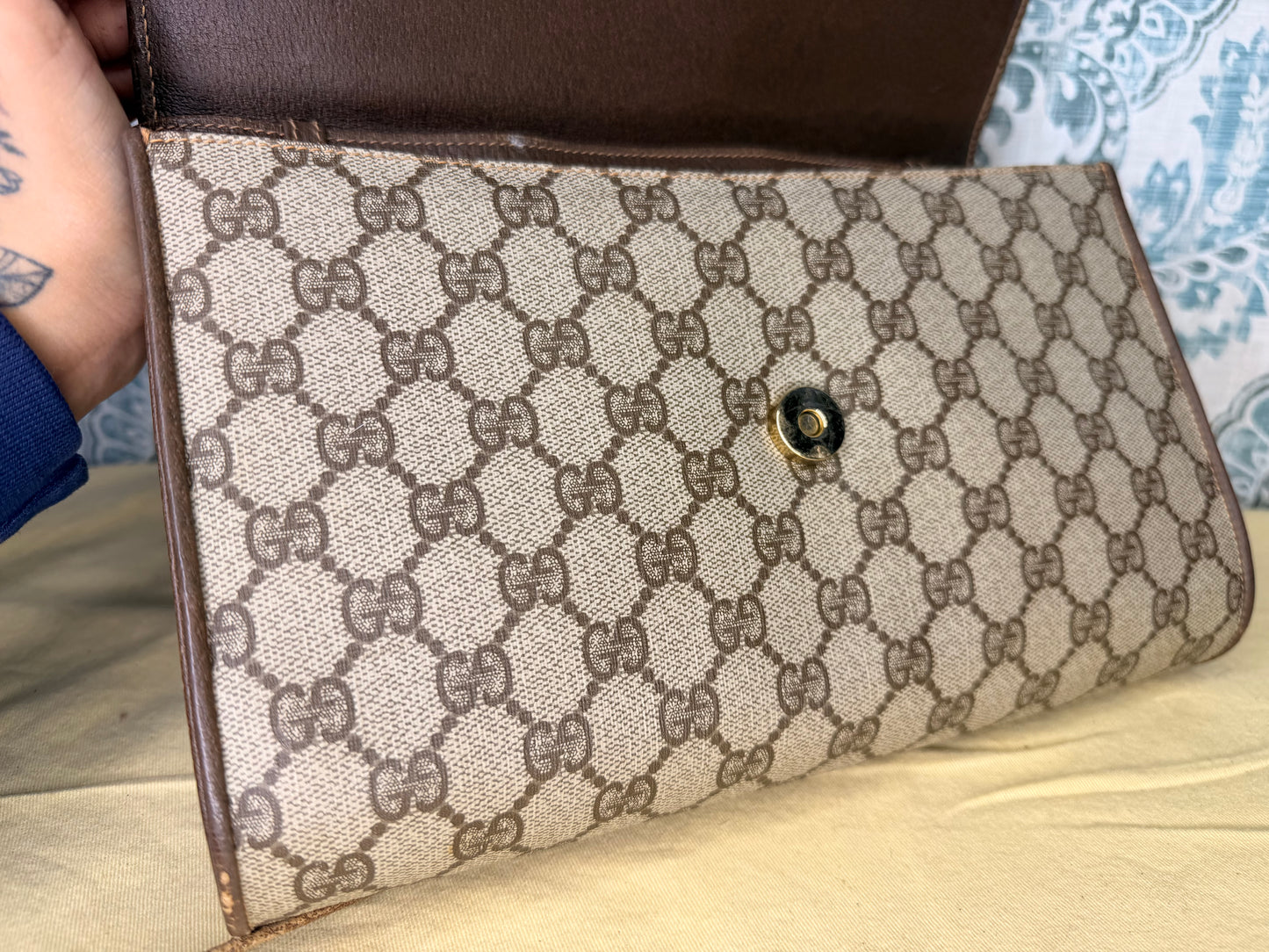 Gucci Supreme Vintage 2way Purse/Clutch
