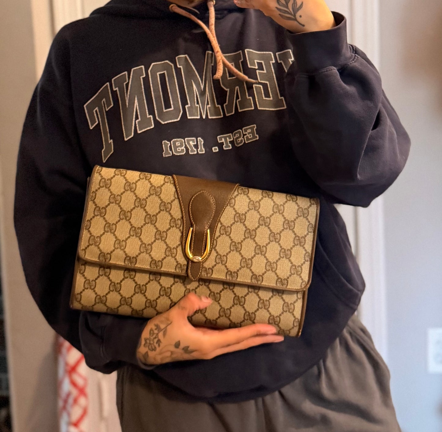 Gucci Supreme Vintage 2way Purse/Clutch