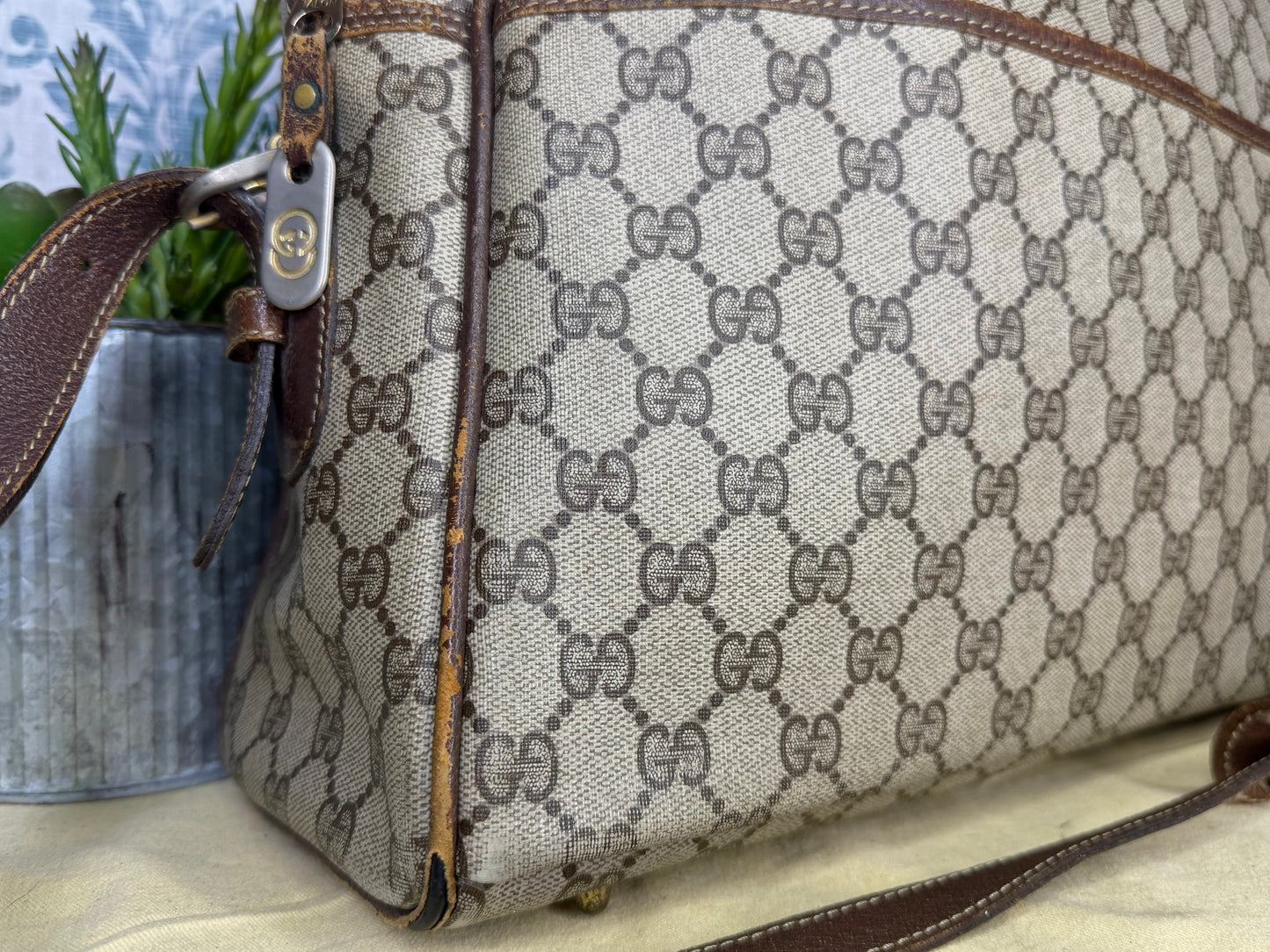 Gucci Supreme Large Messenger Bag