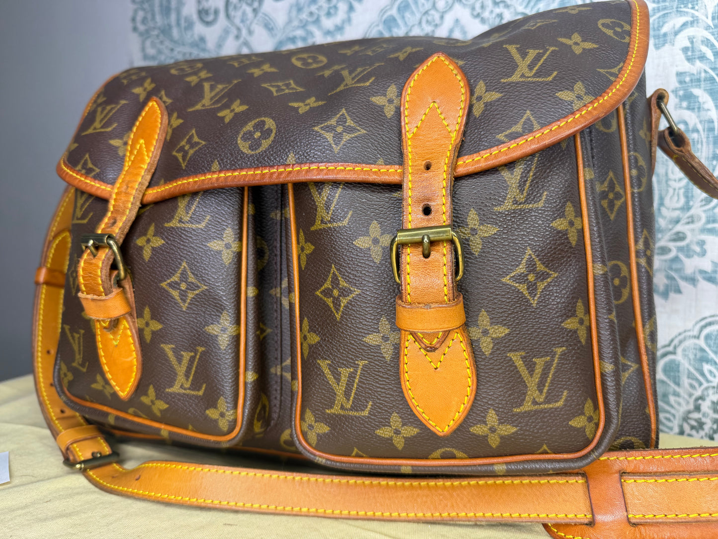 Louis Vuitton Sac Bazas
