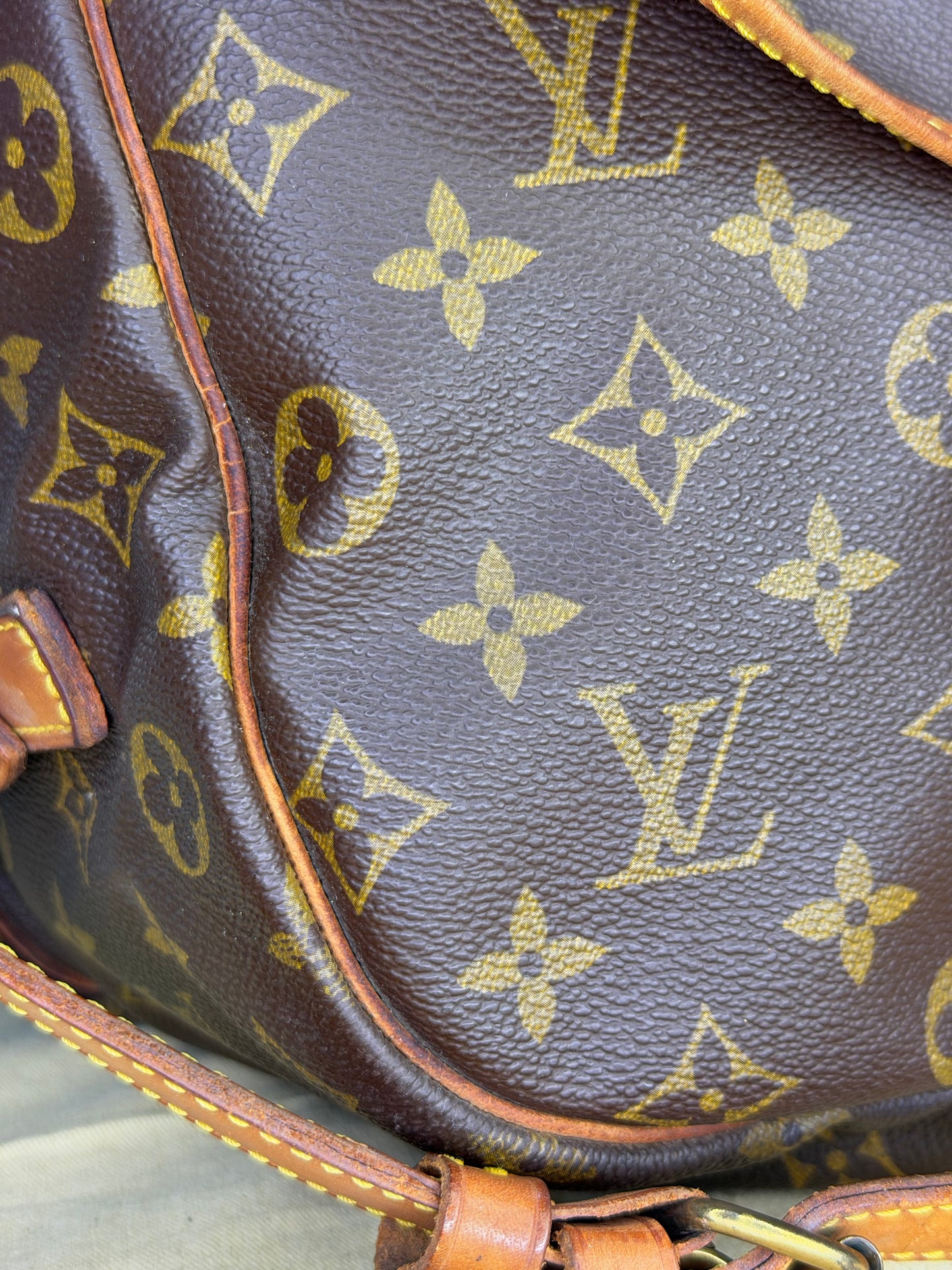 Louis Vuitton Saumur 35 #1