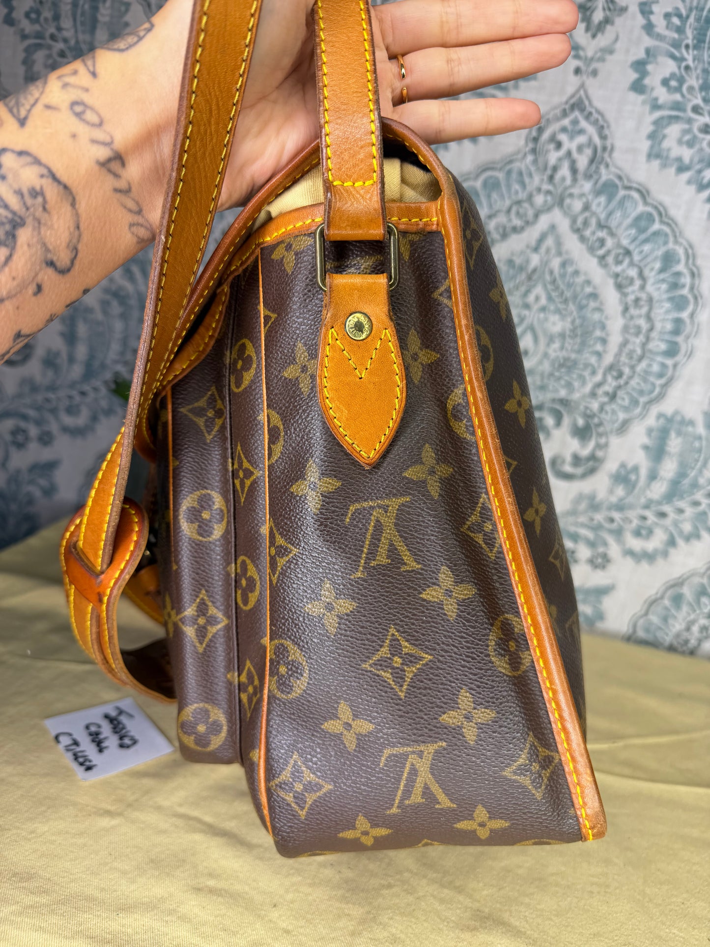 Louis Vuitton Sac Bazas