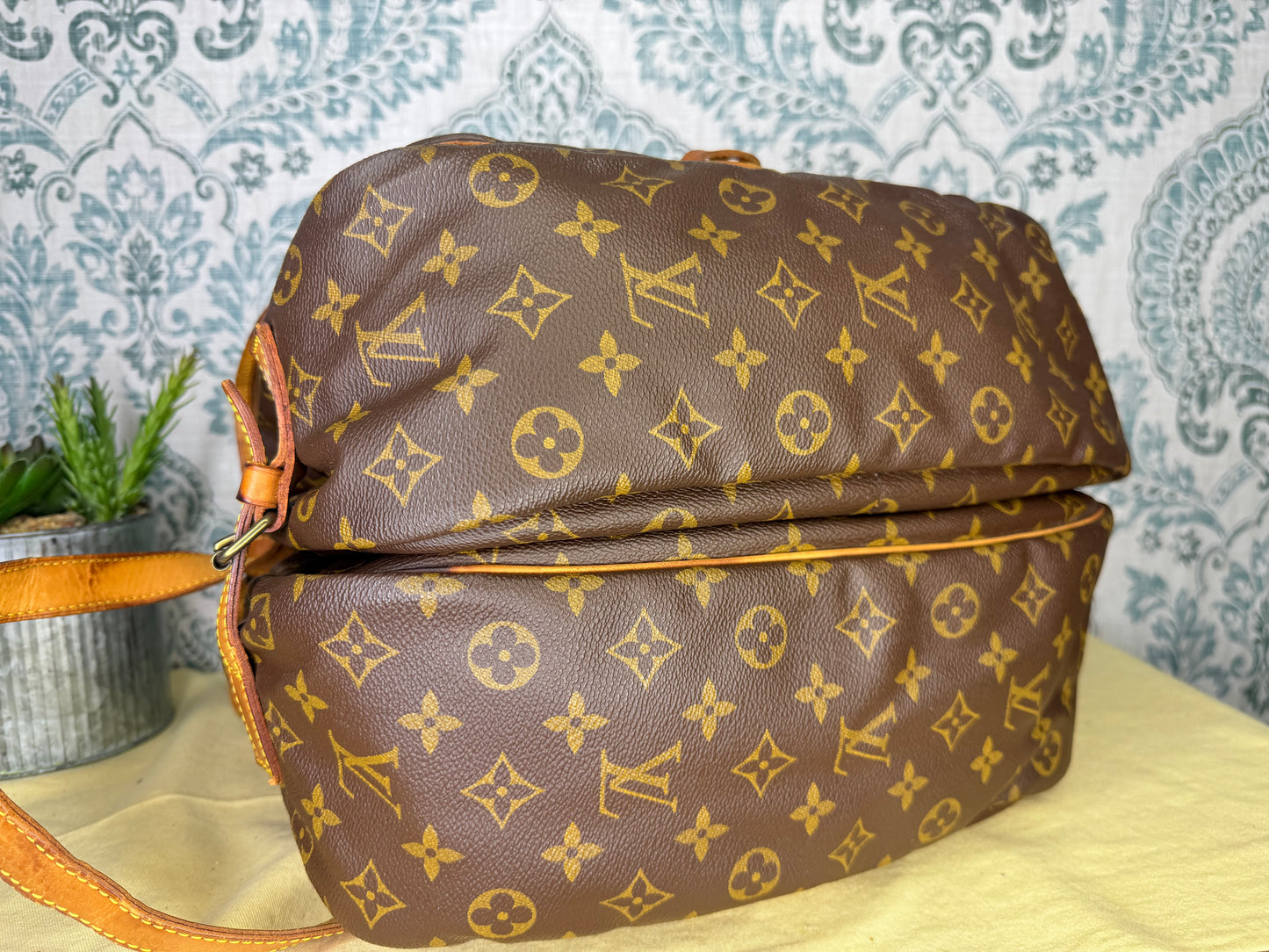 Louis Vuitton Saumur 35 #1