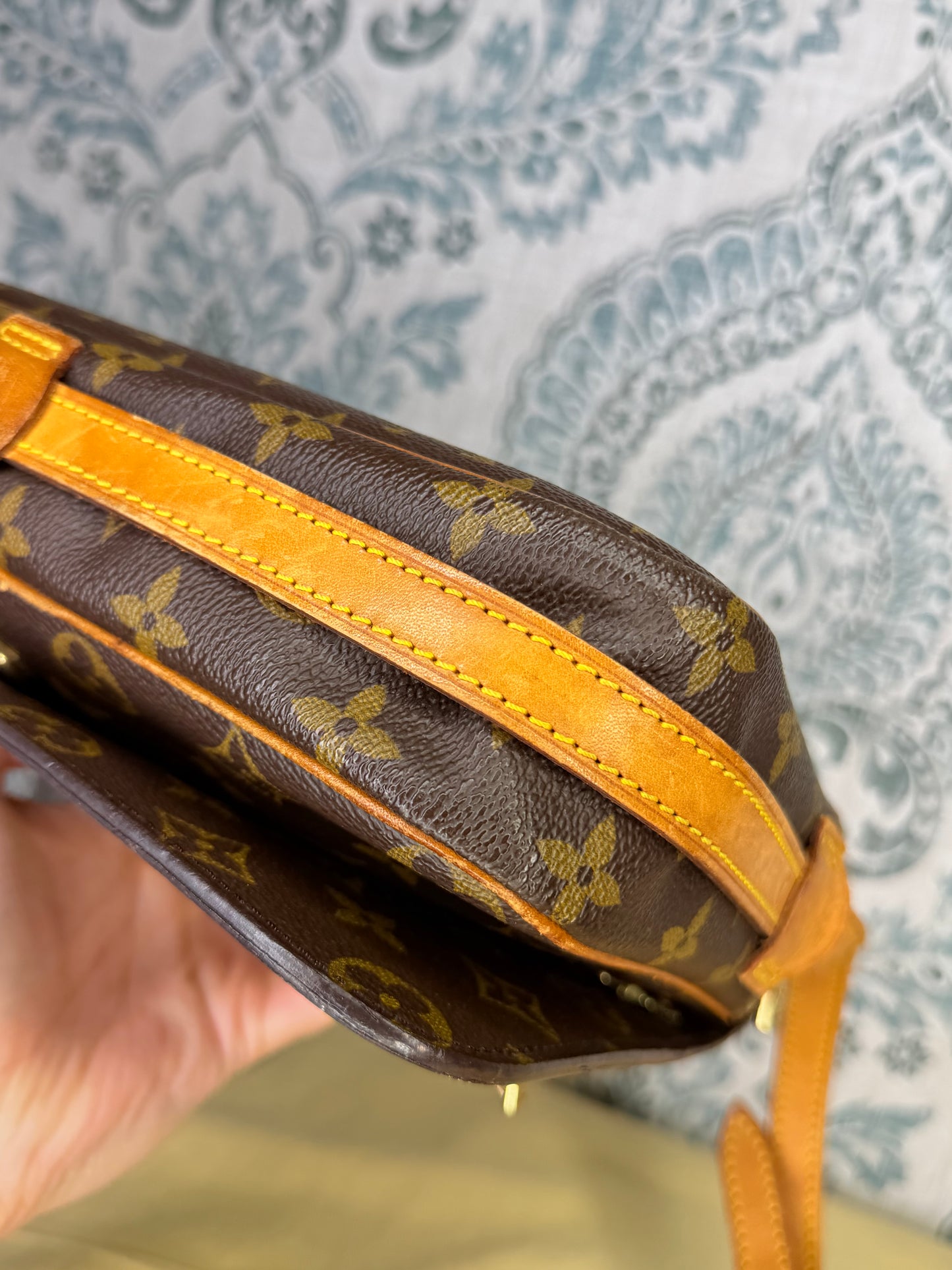 Louis Vuitton Saint Germain 27
