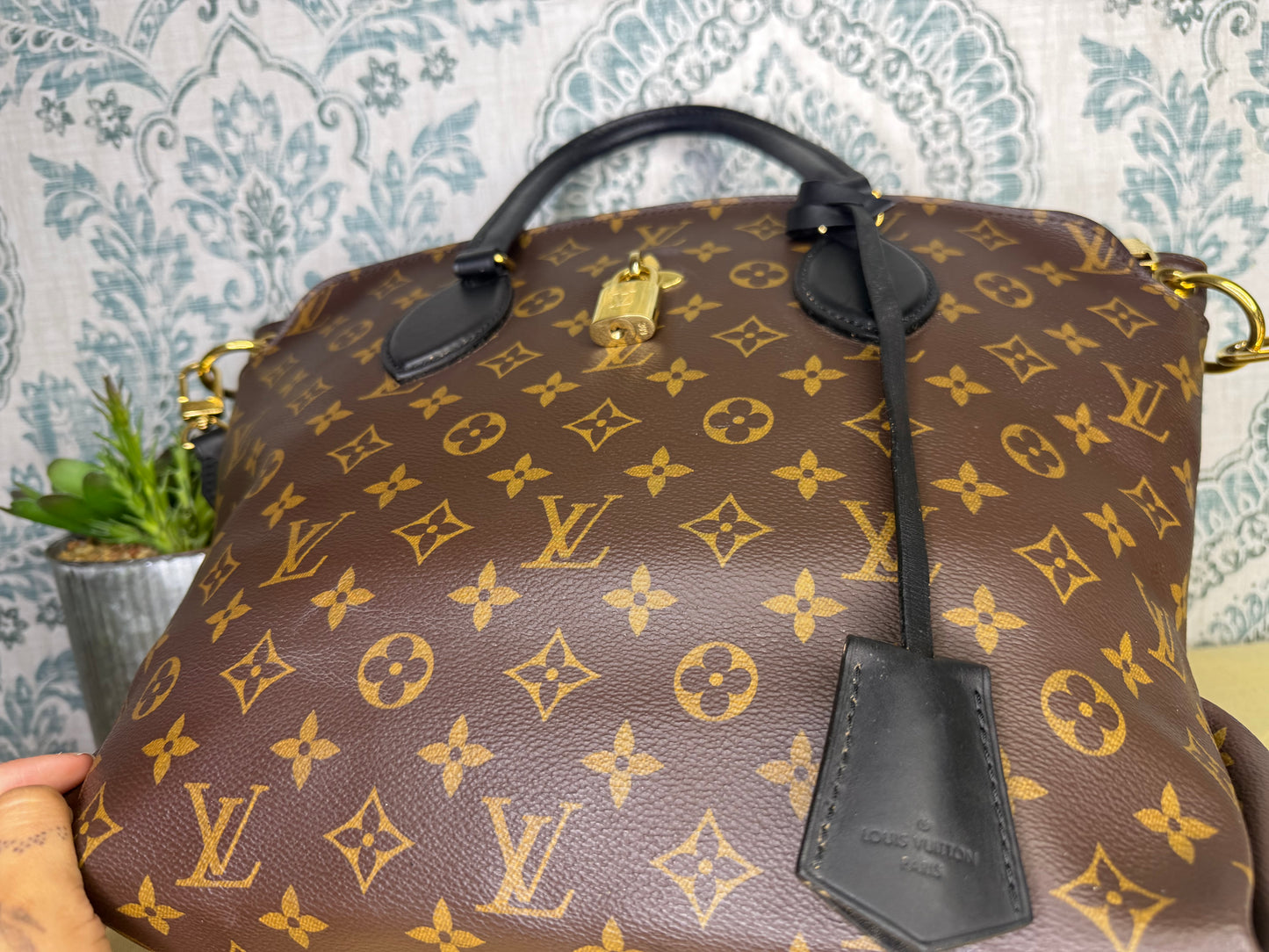 Louis Vuitton Flower Zipped Tote MM Black
