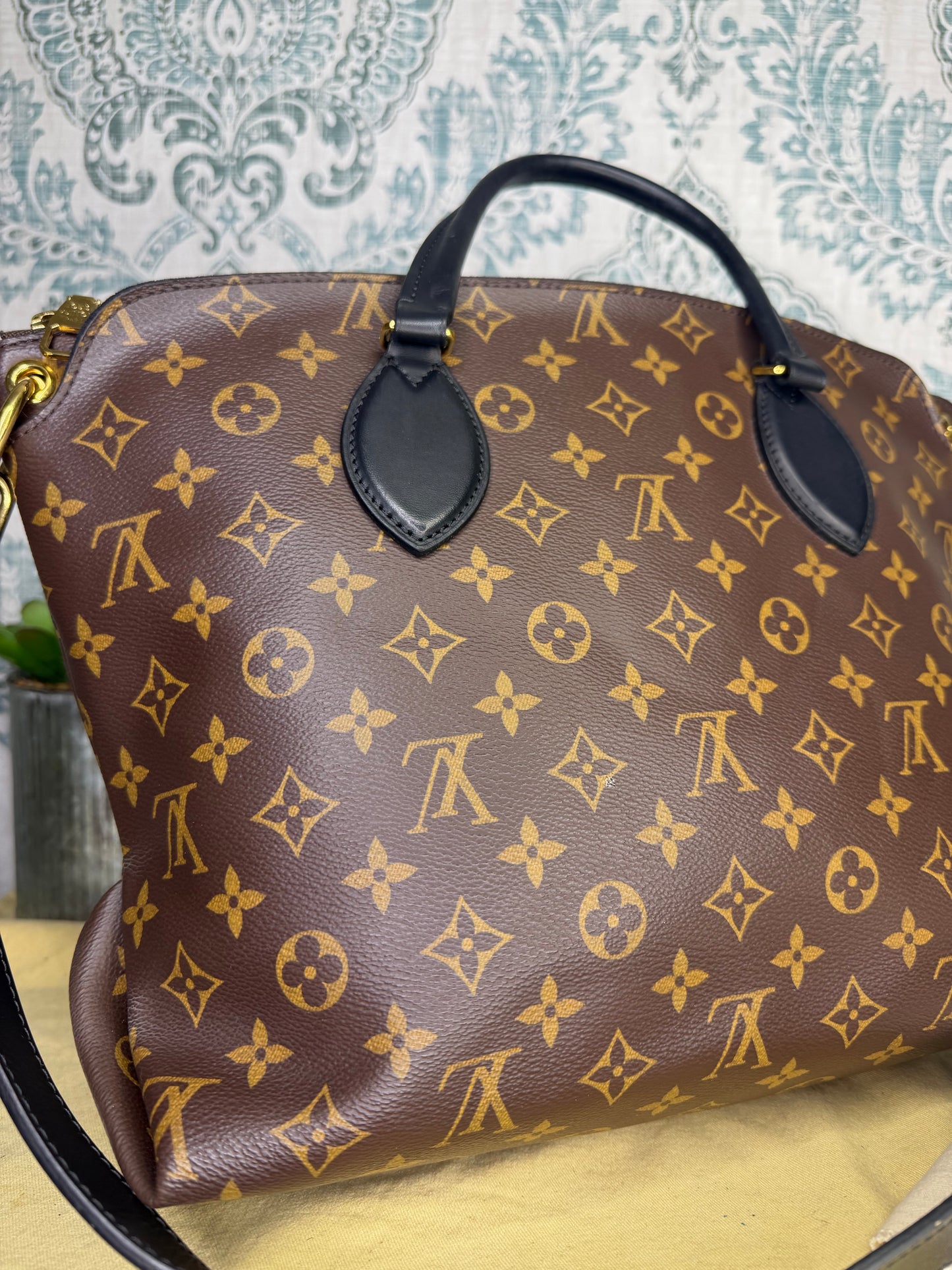 Louis Vuitton Flower Zipped Tote MM Black