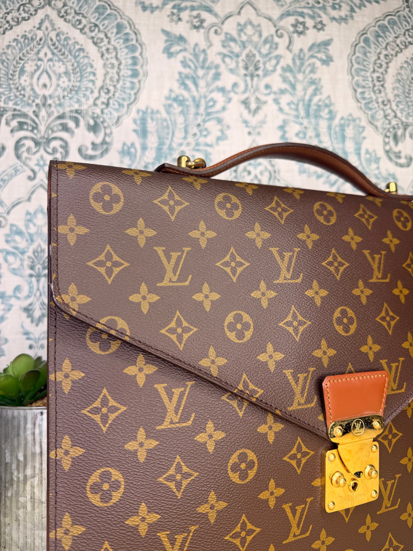 Louis Vuitton Porte Documents Bandouliere Briefcase