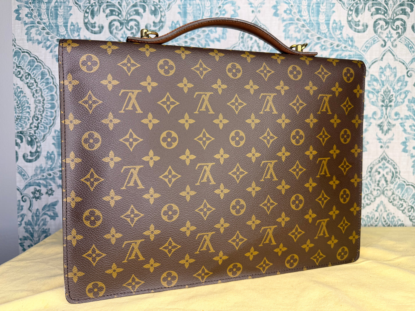 Louis Vuitton Porte Documents Bandouliere Briefcase