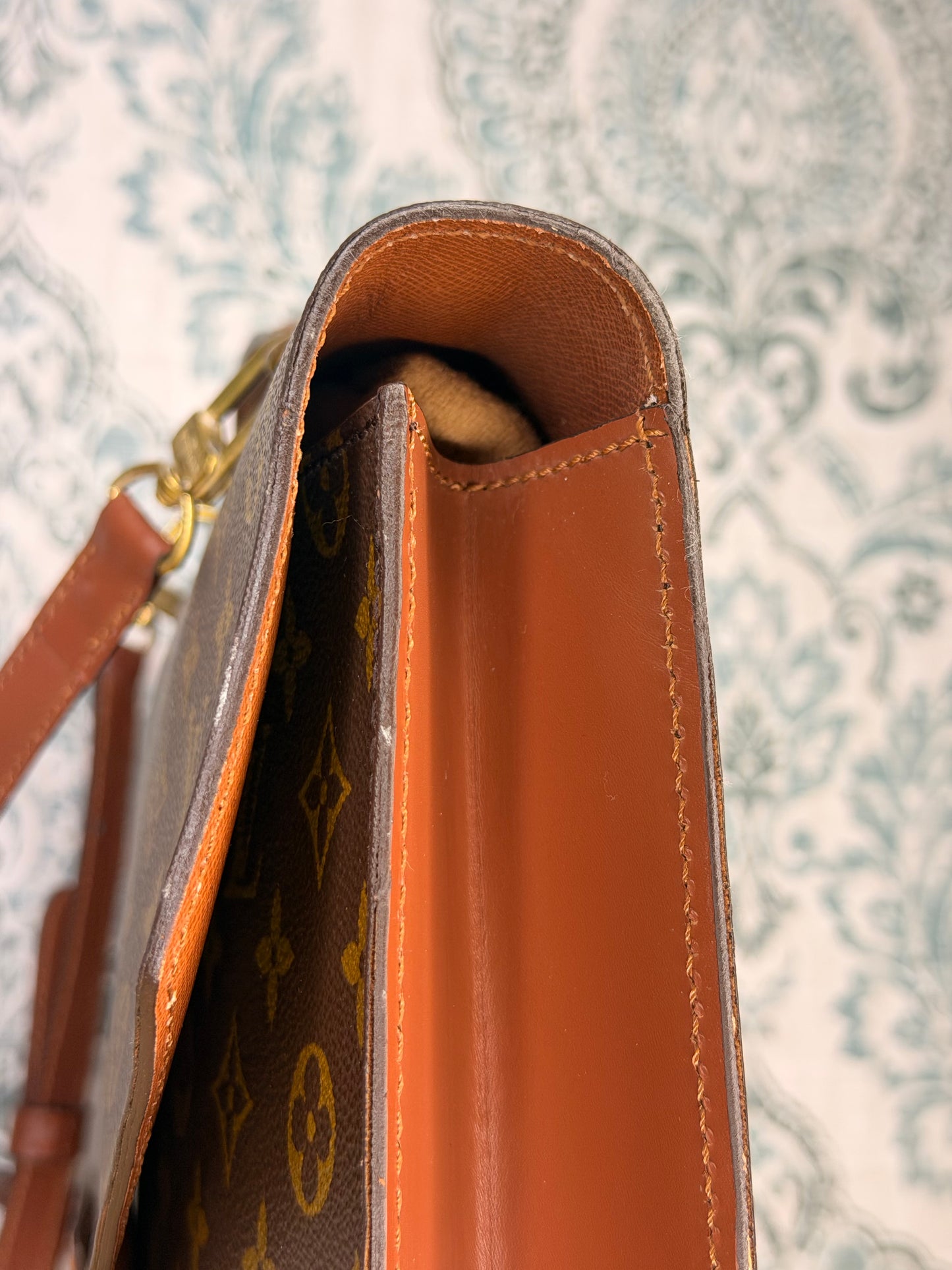 Louis Vuitton Porte Documents Bandouliere Briefcase