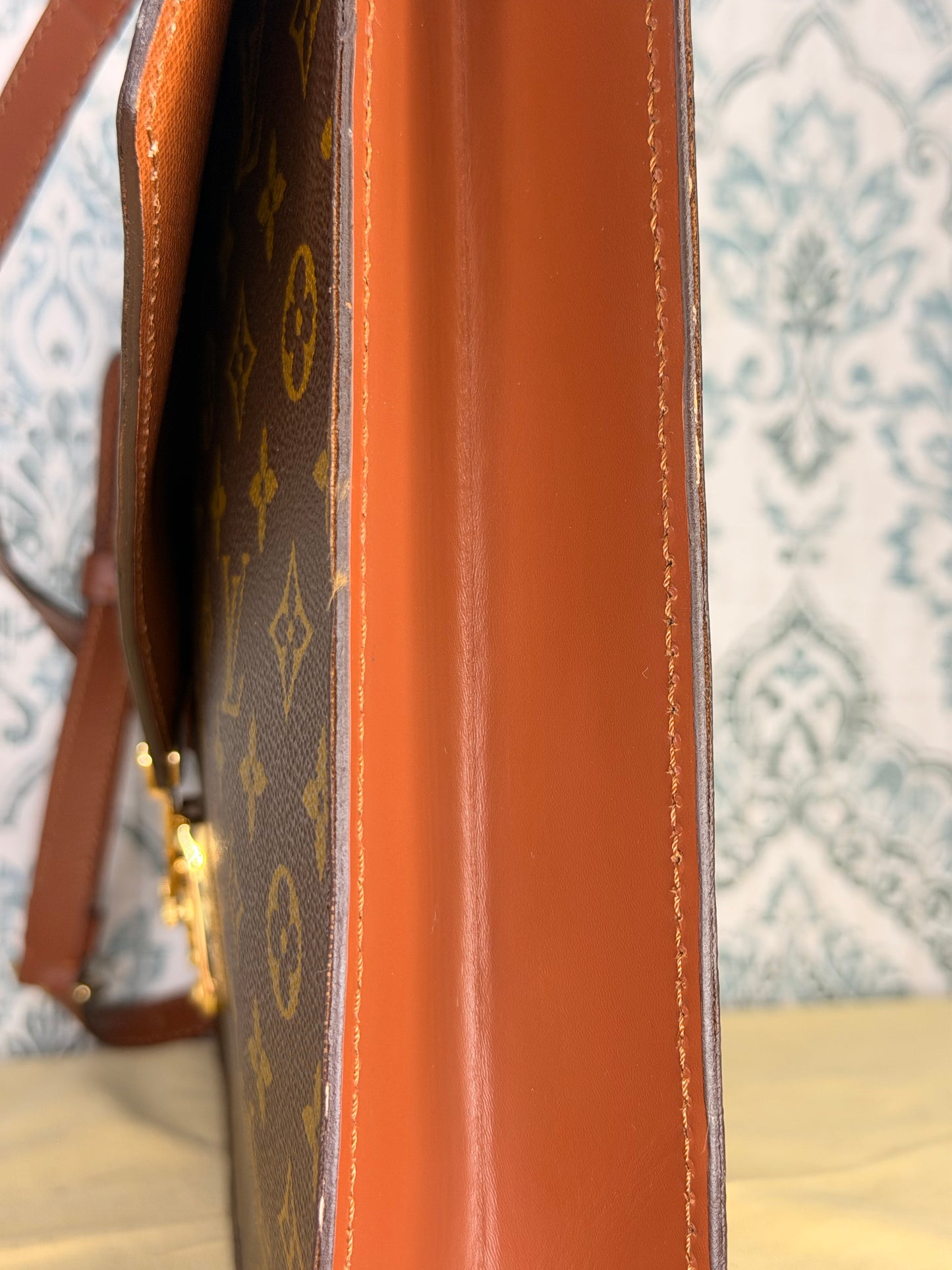 Louis Vuitton Porte Documents Bandouliere Briefcase