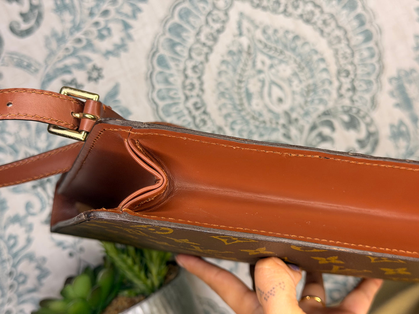 Louis Vuitton Porte Documents Bandouliere Briefcase