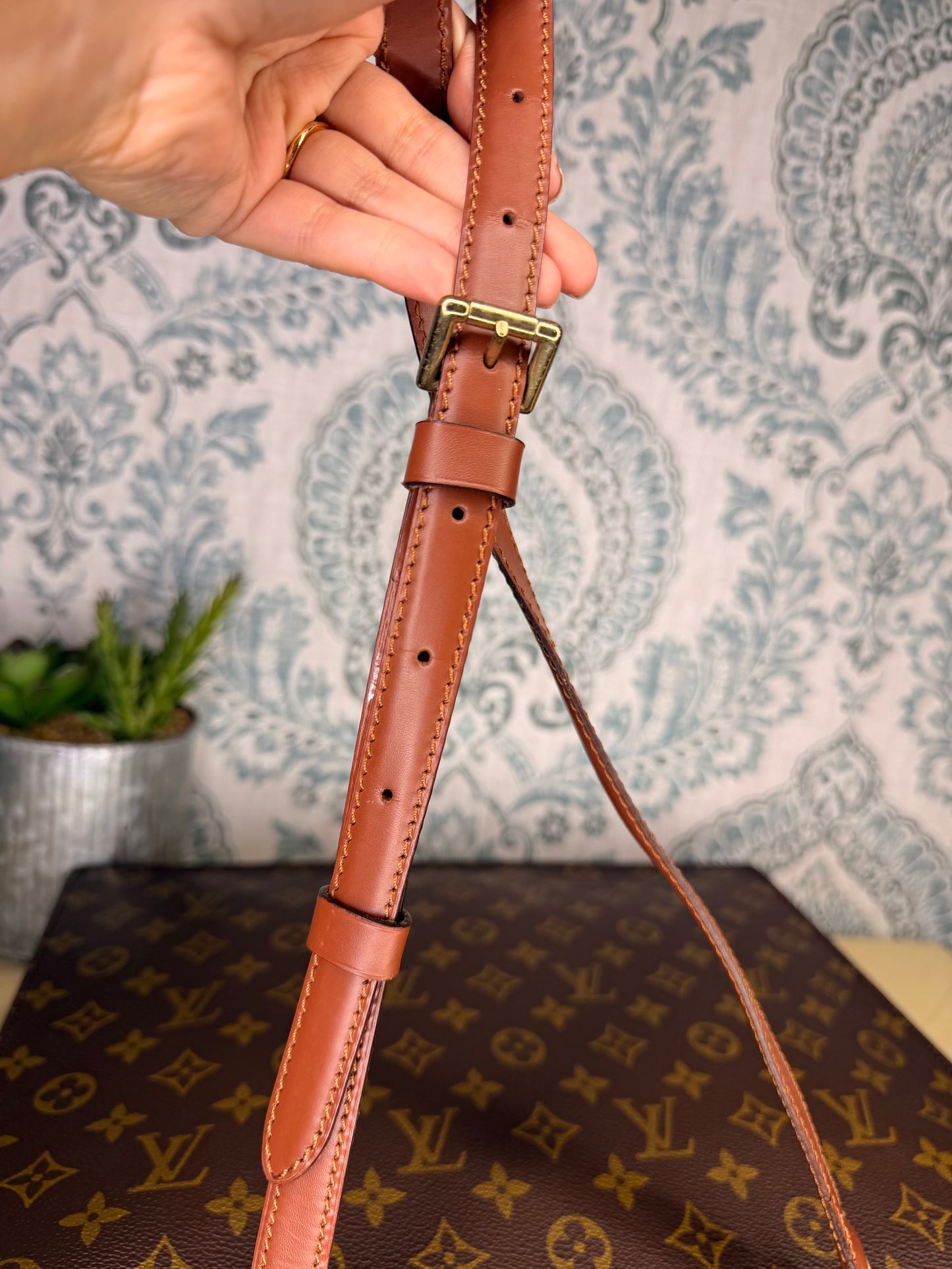 Louis Vuitton Porte Documents Bandouliere Briefcase