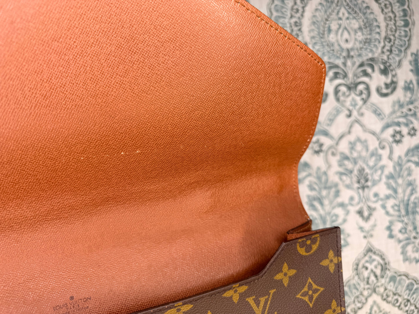 Louis Vuitton Porte Documents Bandouliere Briefcase