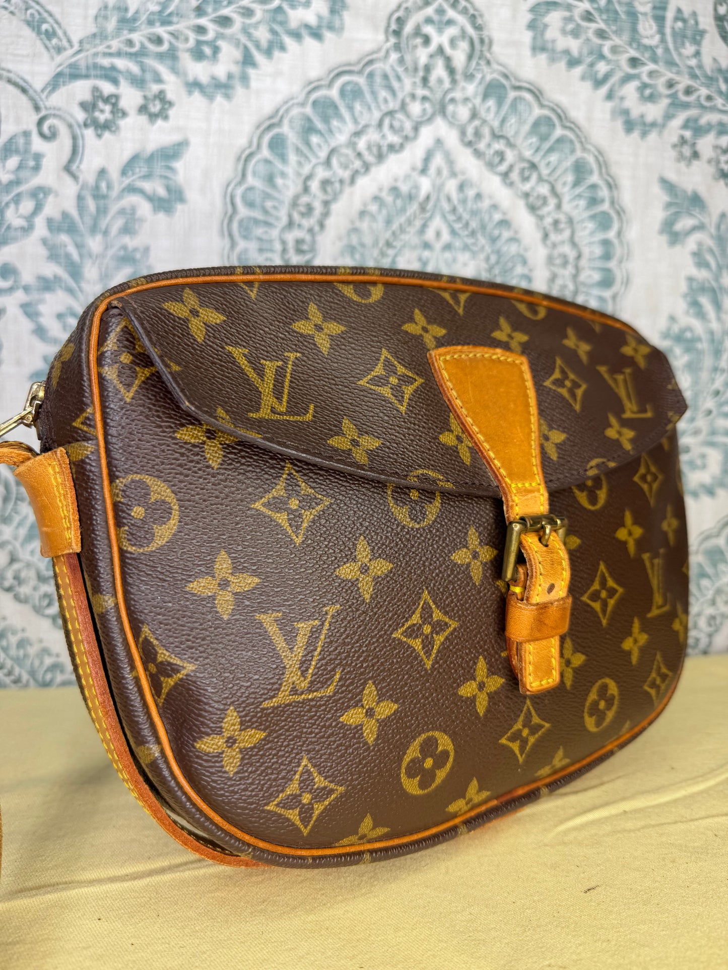 Louis Vuitton Jeune Fille MM #1