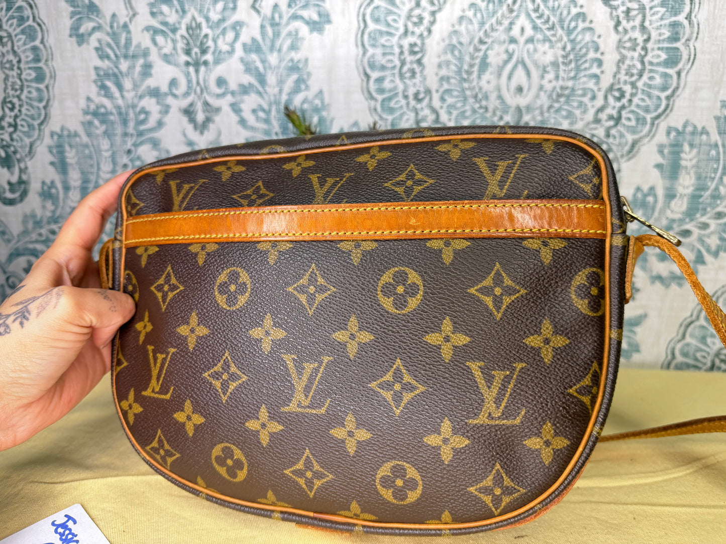 Louis Vuitton Jeune Fille MM #1