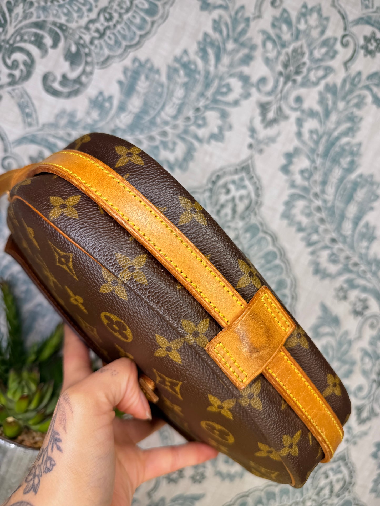 Louis Vuitton Jeune Fille MM #1