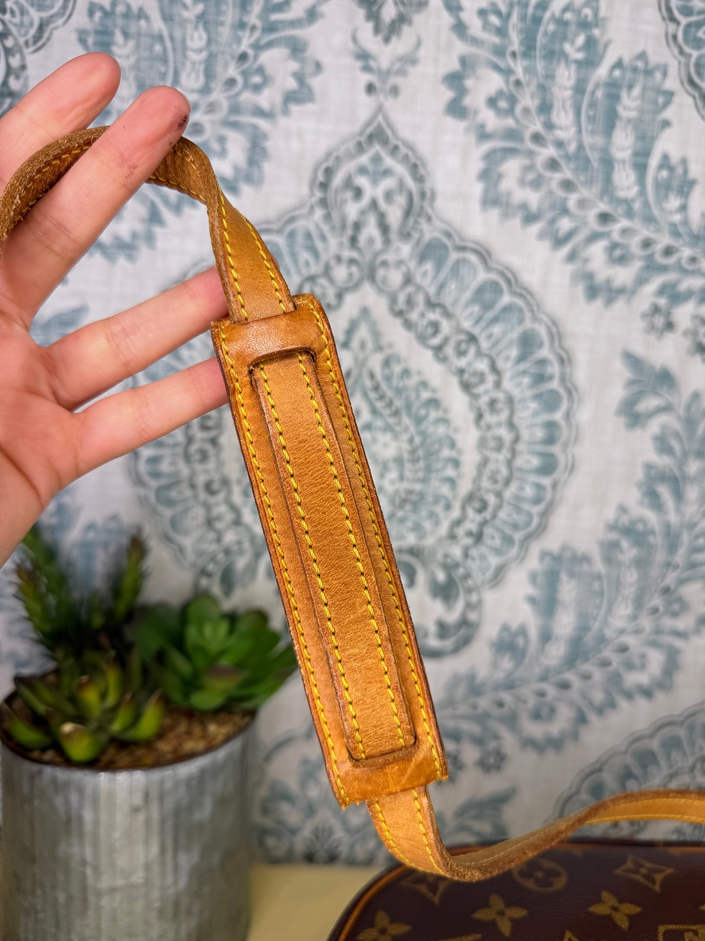 Louis Vuitton Jeune Fille MM #1