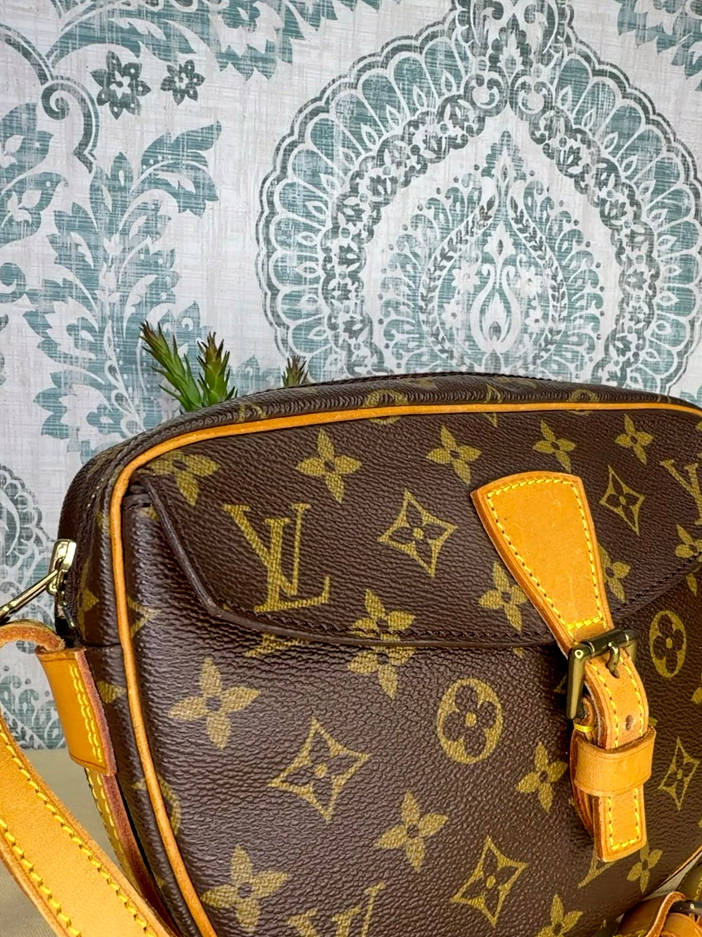 Louis Vuitton Jeune Fille PM