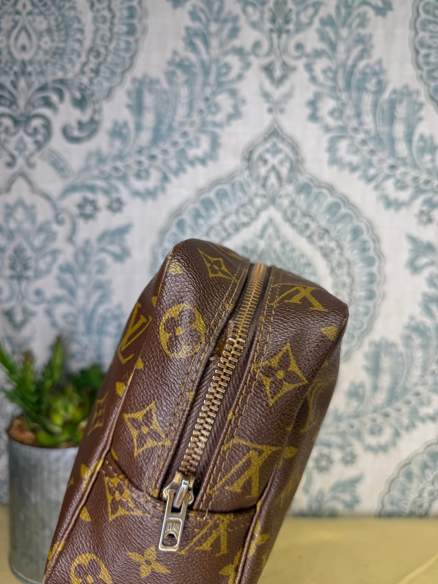 Louis Vuitton Trousse 28 #1