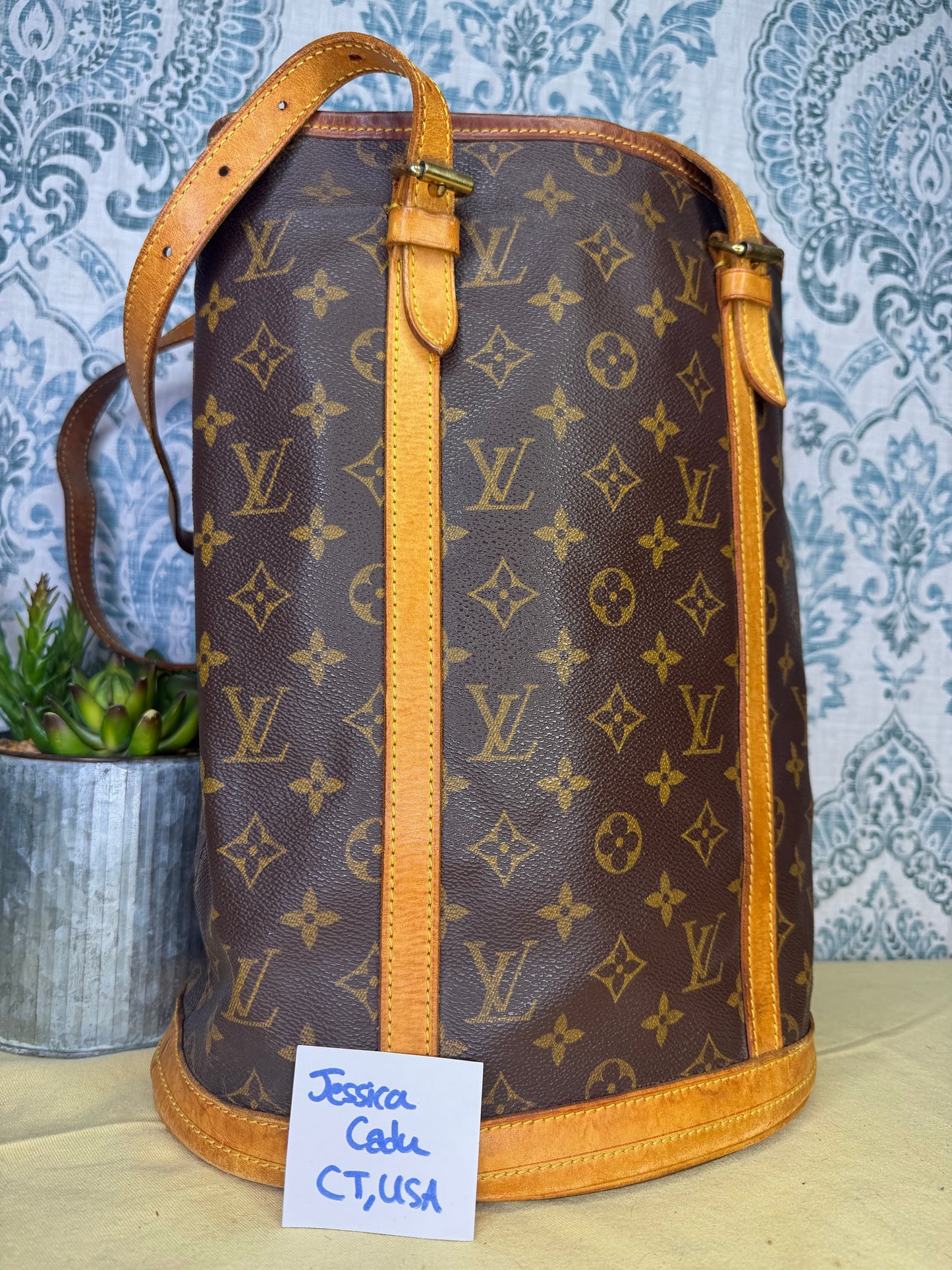 Louis Vuitton Bucket GM