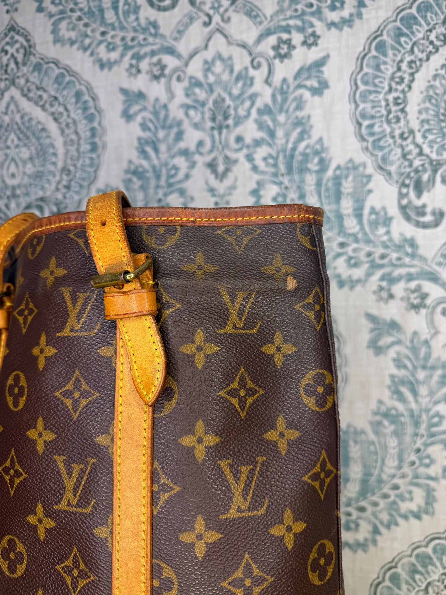 Louis Vuitton Bucket GM