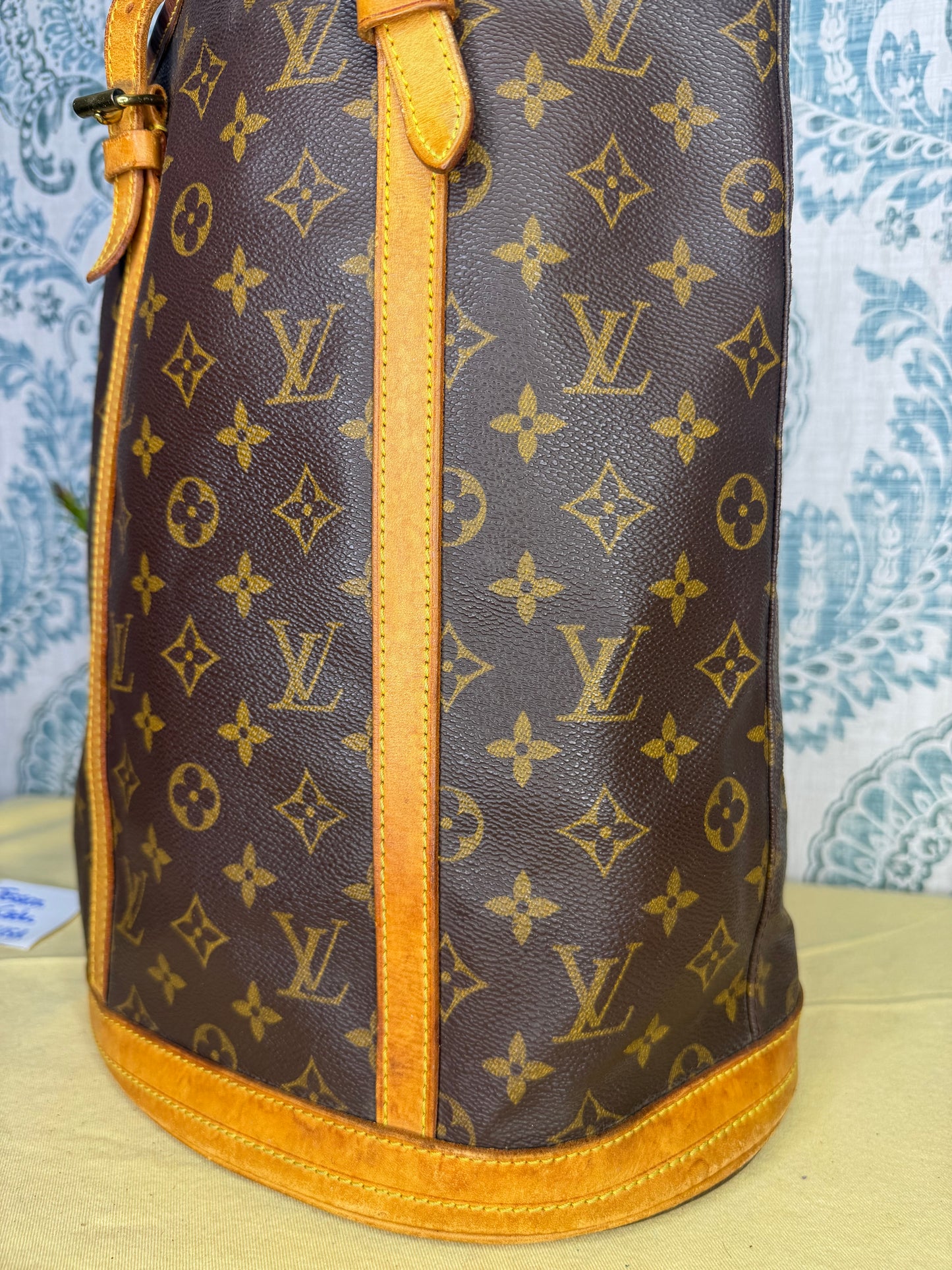 Louis Vuitton Bucket GM
