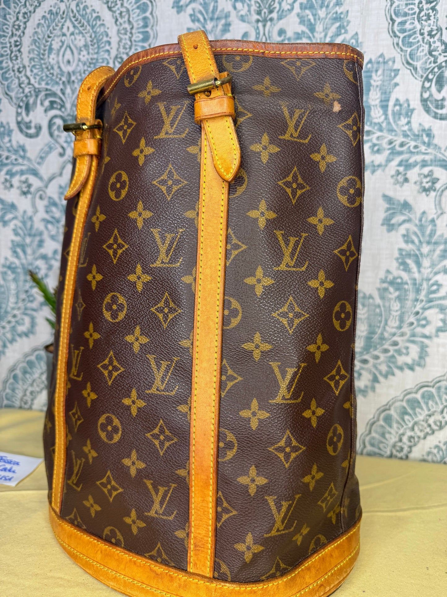 Louis Vuitton Bucket GM