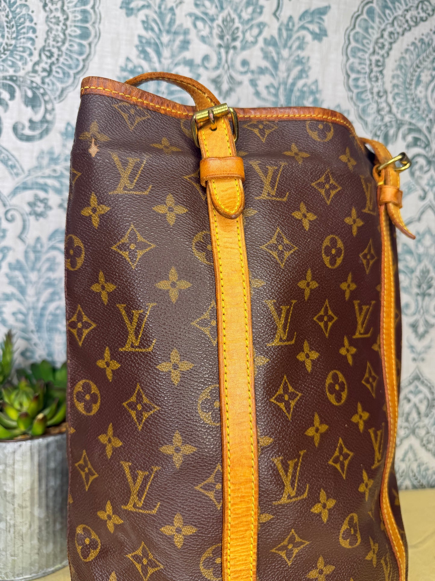 Louis Vuitton Bucket GM