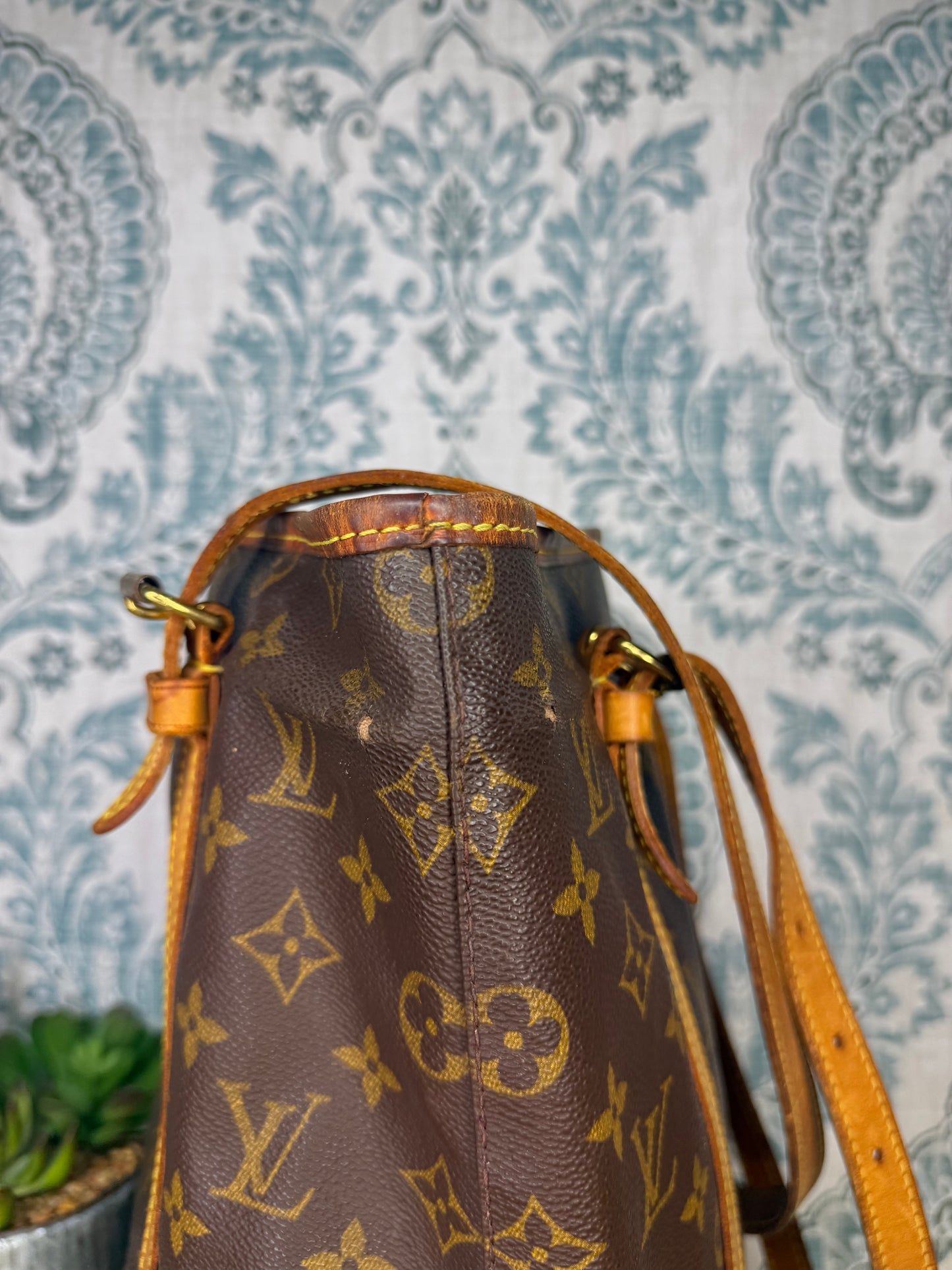 Louis Vuitton Bucket GM