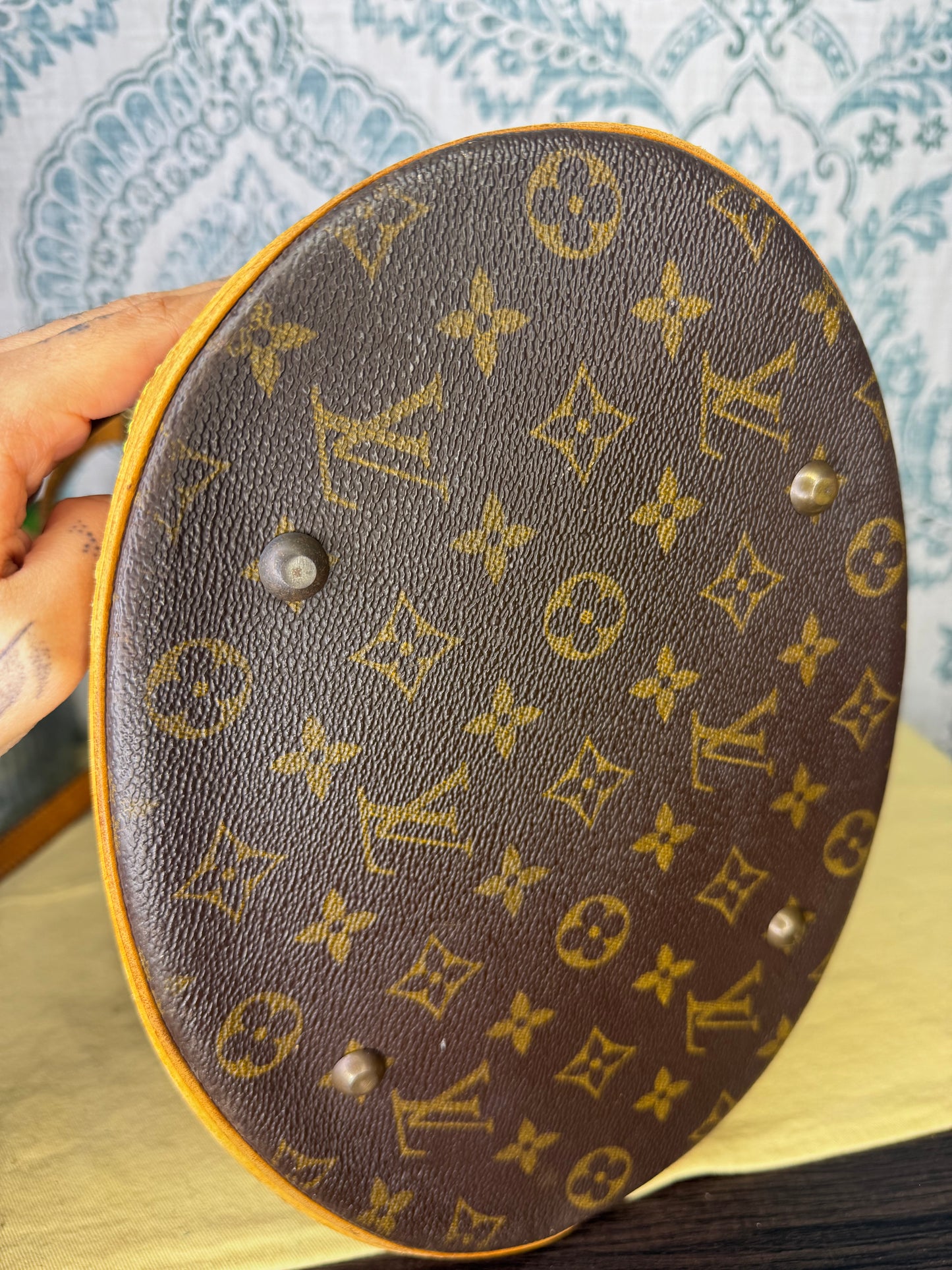 Louis Vuitton Bucket GM
