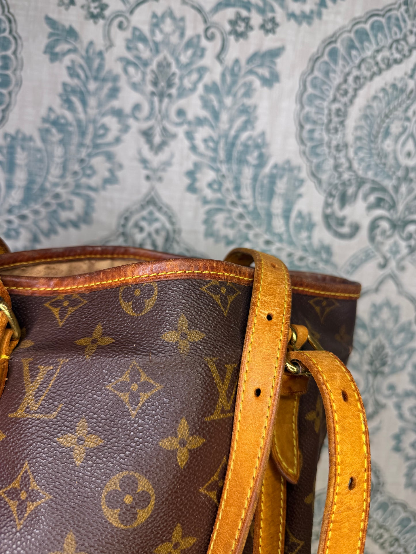 Louis Vuitton Bucket GM