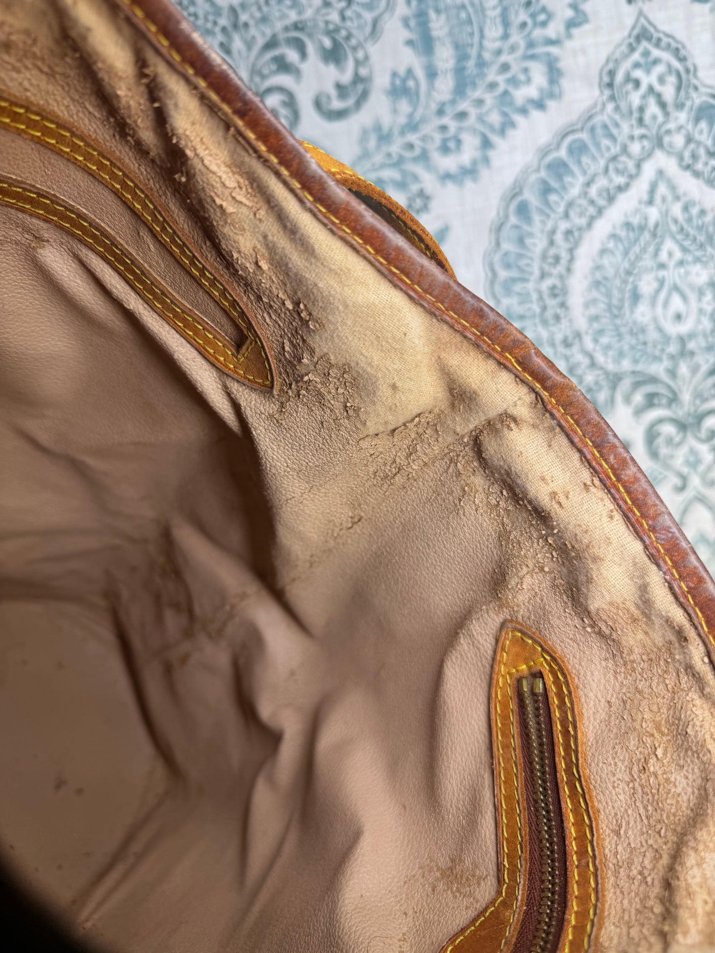 Louis Vuitton Bucket GM