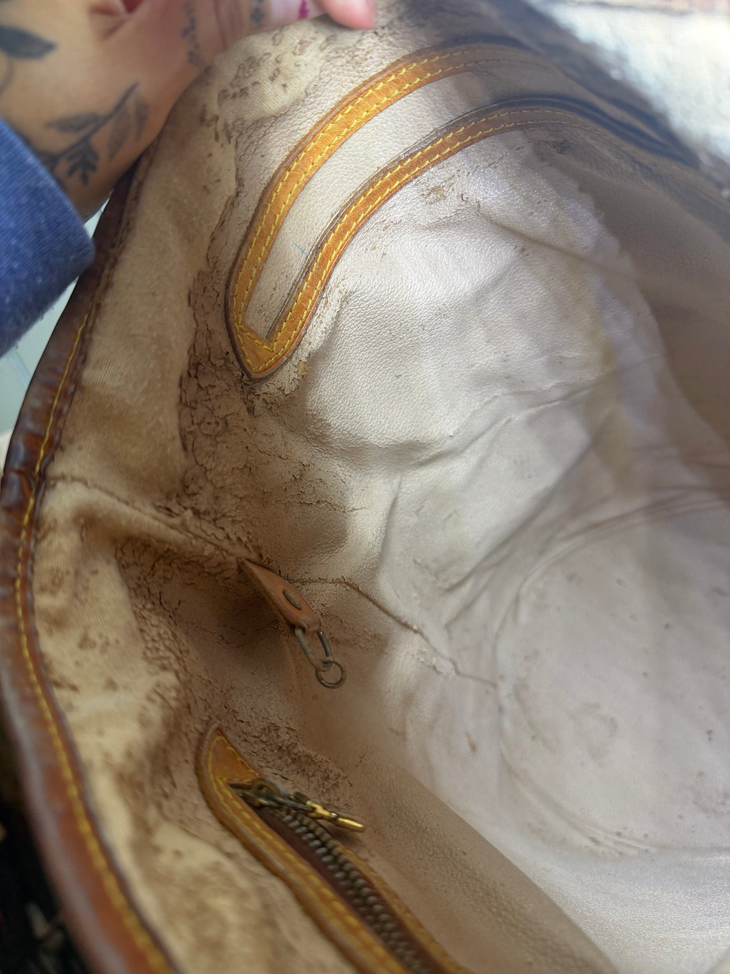 Louis Vuitton Bucket GM