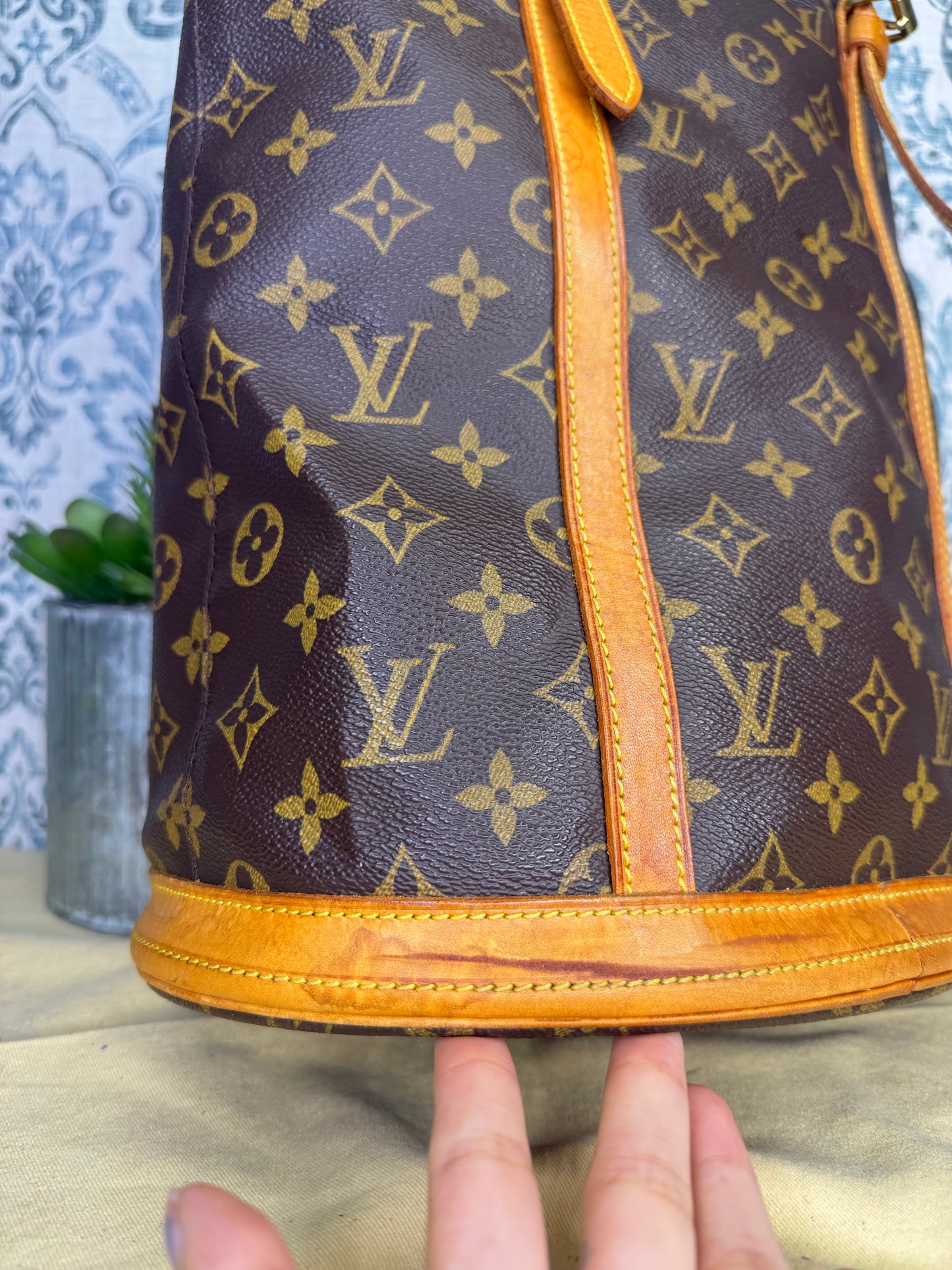 Louis Vuitton Bucket GM #1