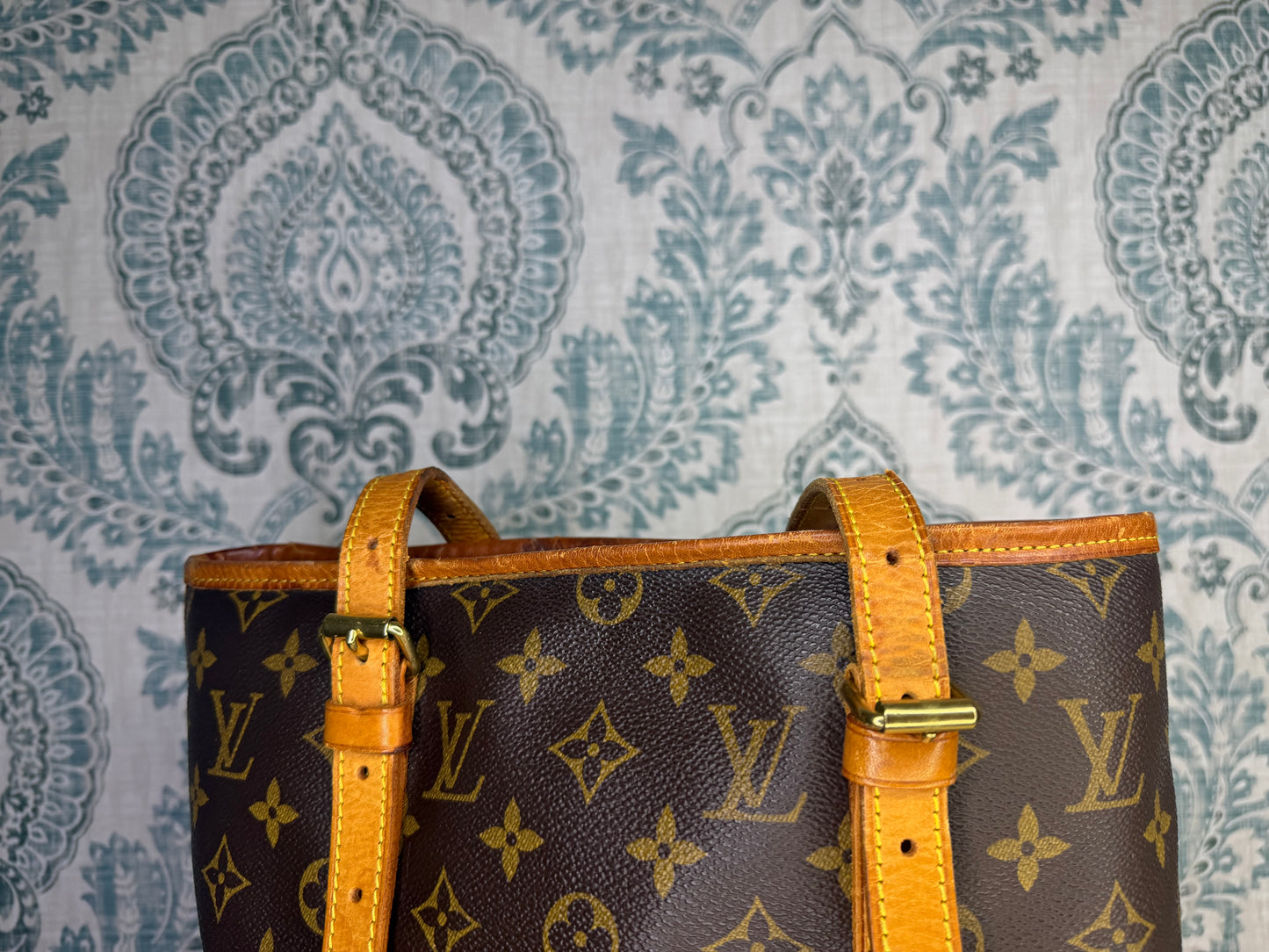Louis Vuitton Bucket GM #1