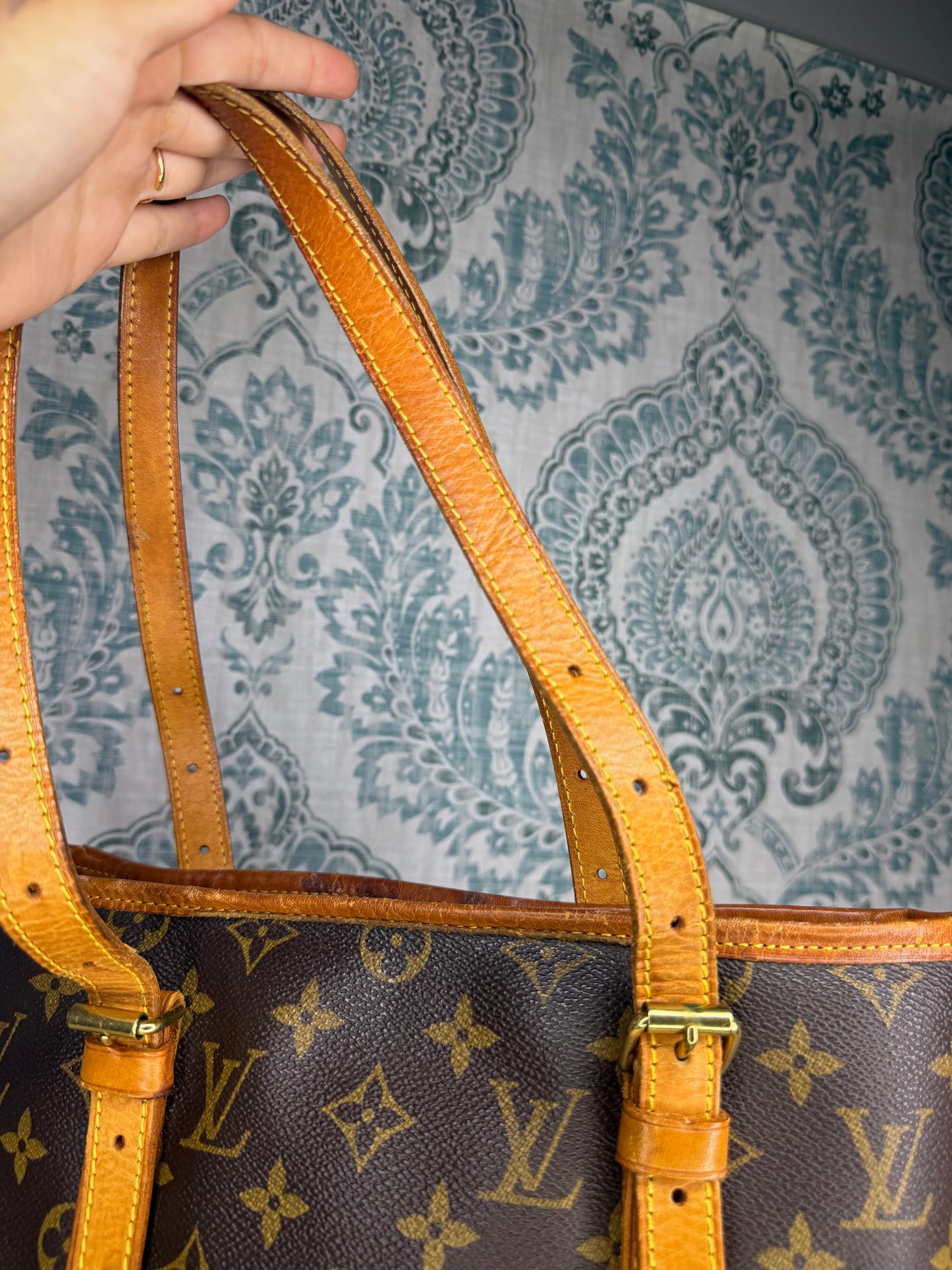 Louis Vuitton Bucket GM #1