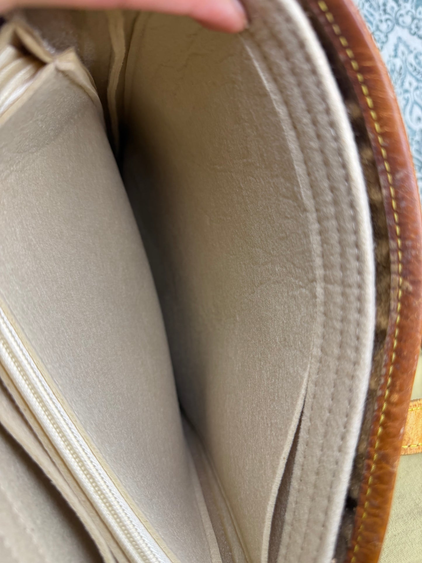 Louis Vuitton Bucket GM #1
