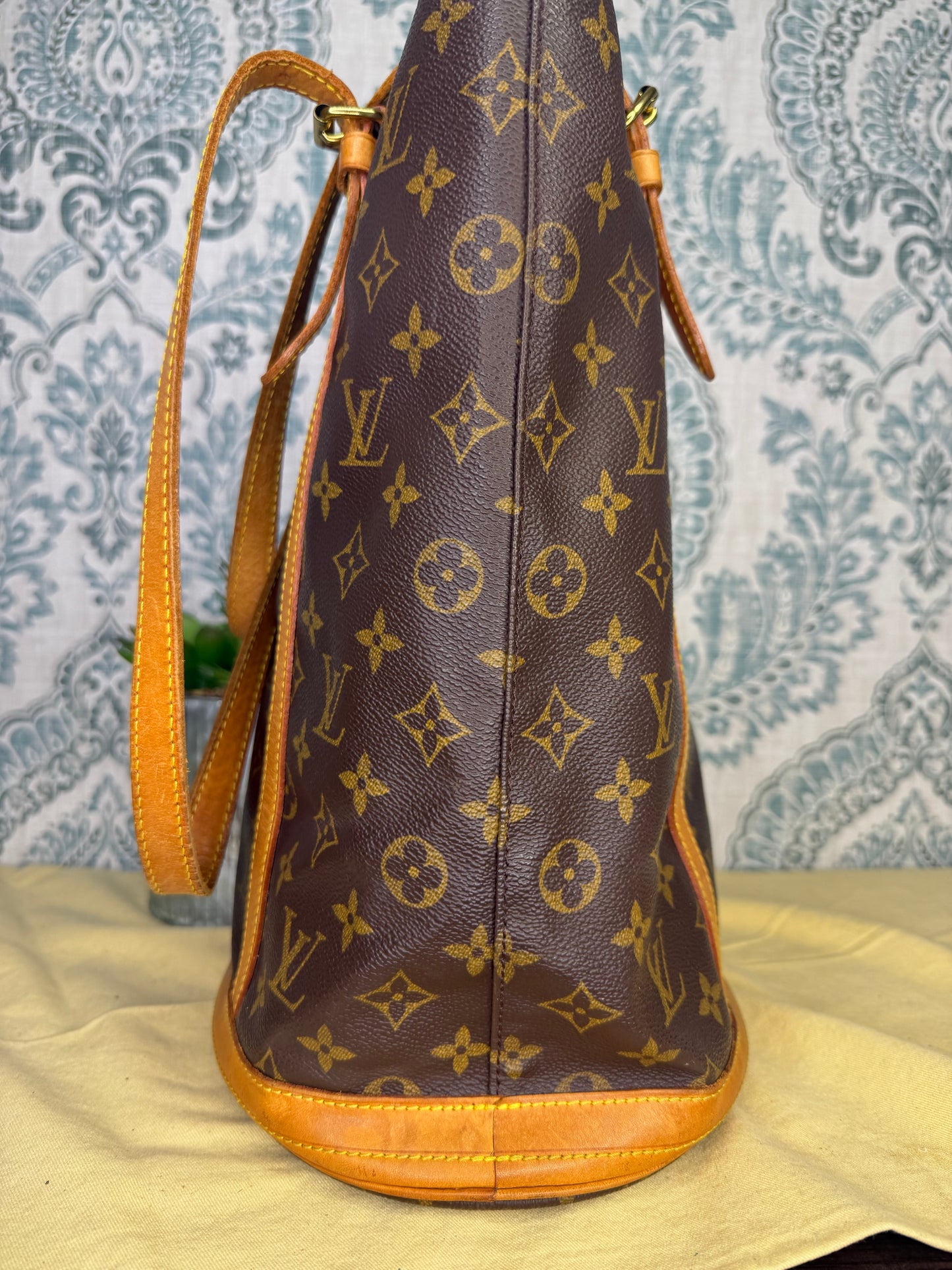 Louis Vuitton Bucket GM #2