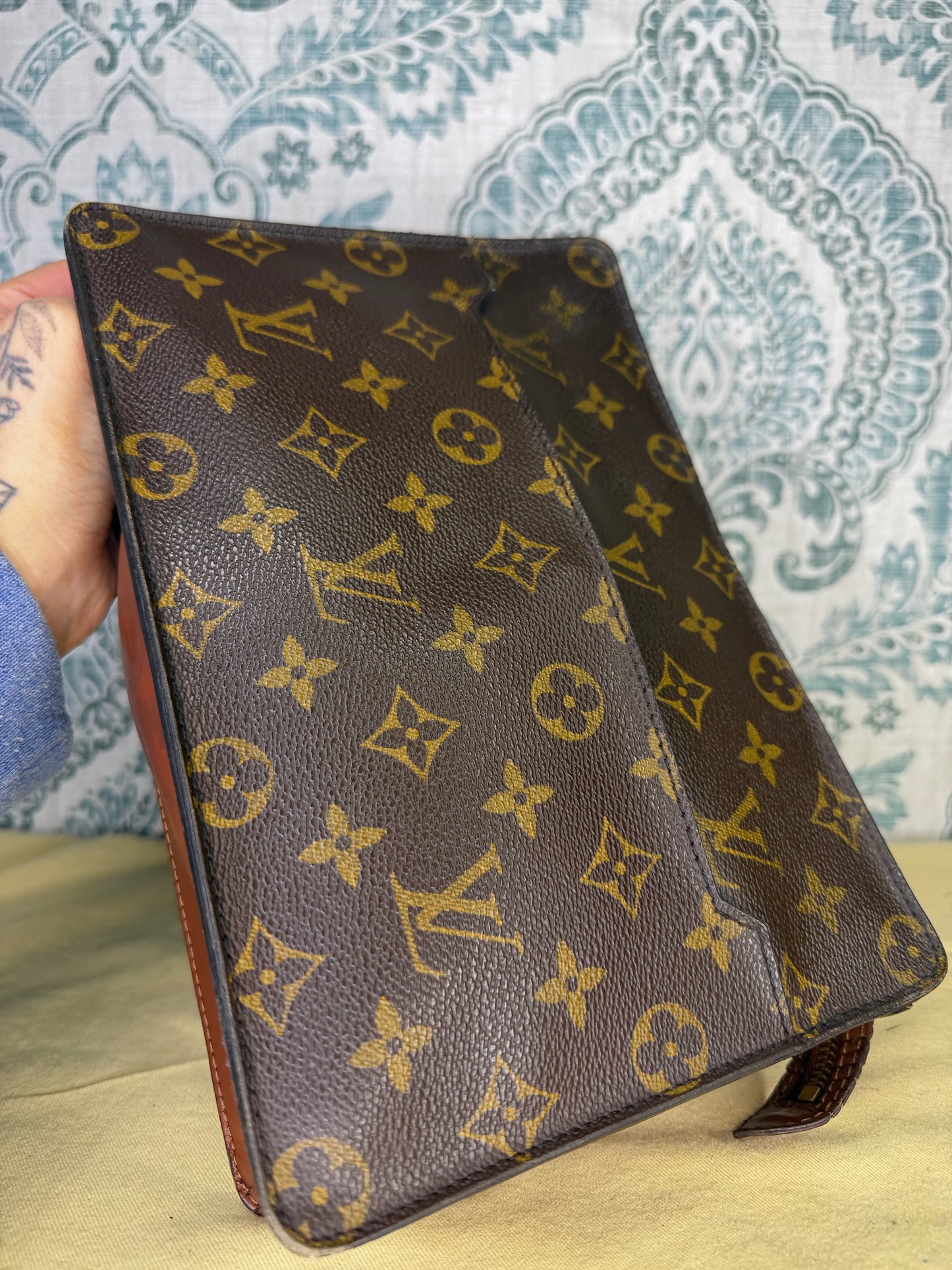 Louis Vuitton Pochette Homme