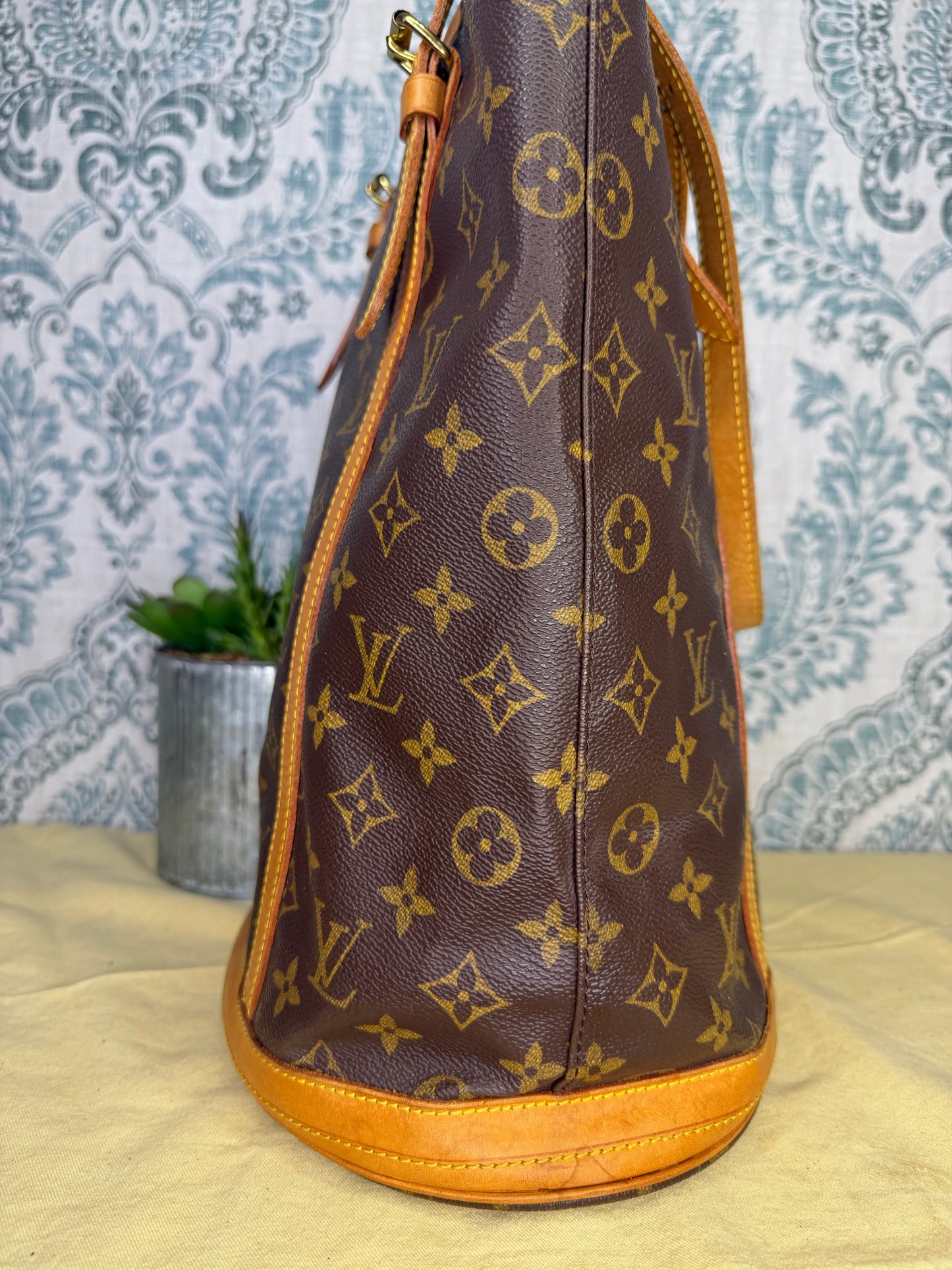 Louis Vuitton Bucket GM #2