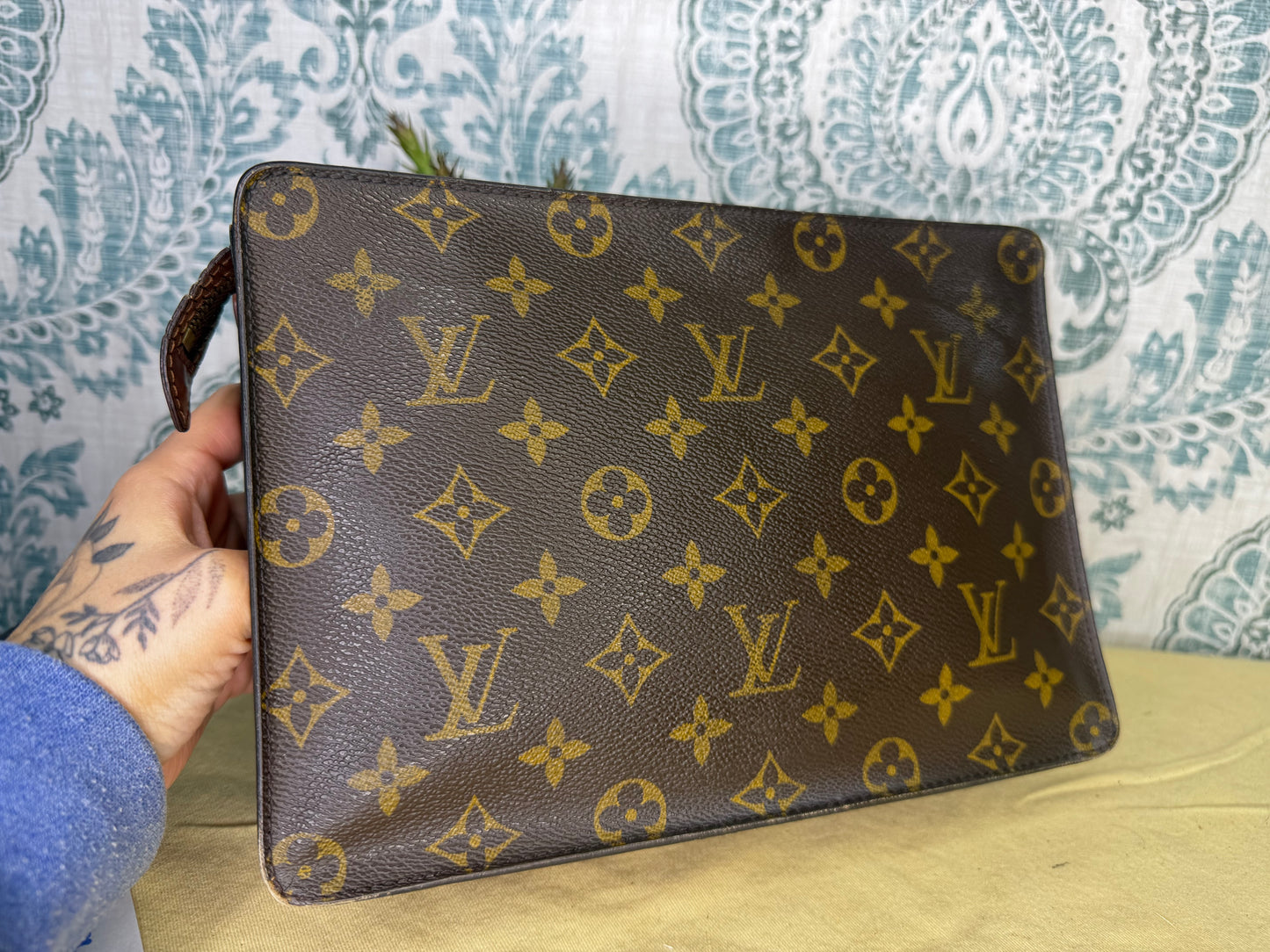Louis Vuitton Pochette Homme
