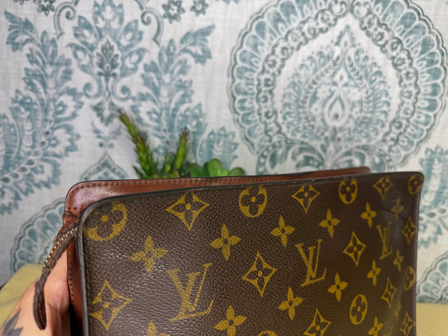 Louis Vuitton Pochette Homme