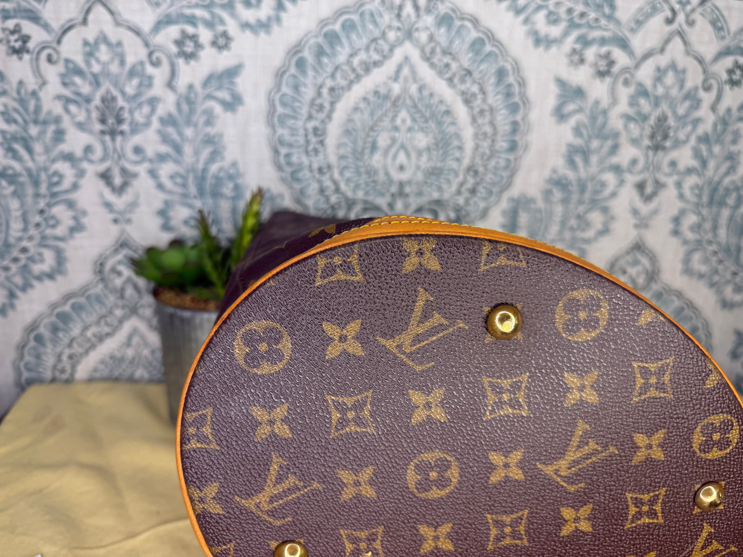 Louis Vuitton Bucket GM #2