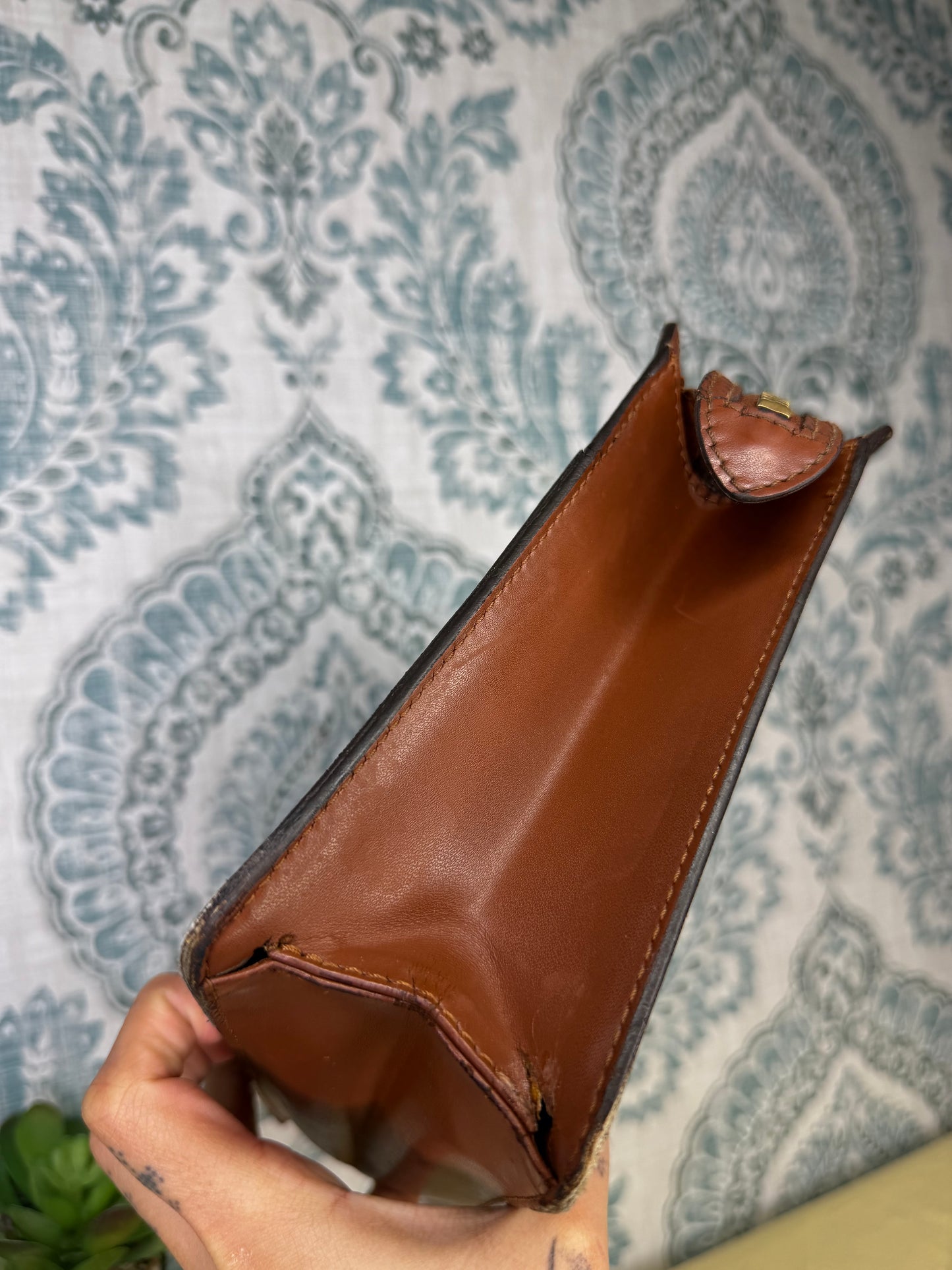 Louis Vuitton Pochette Homme