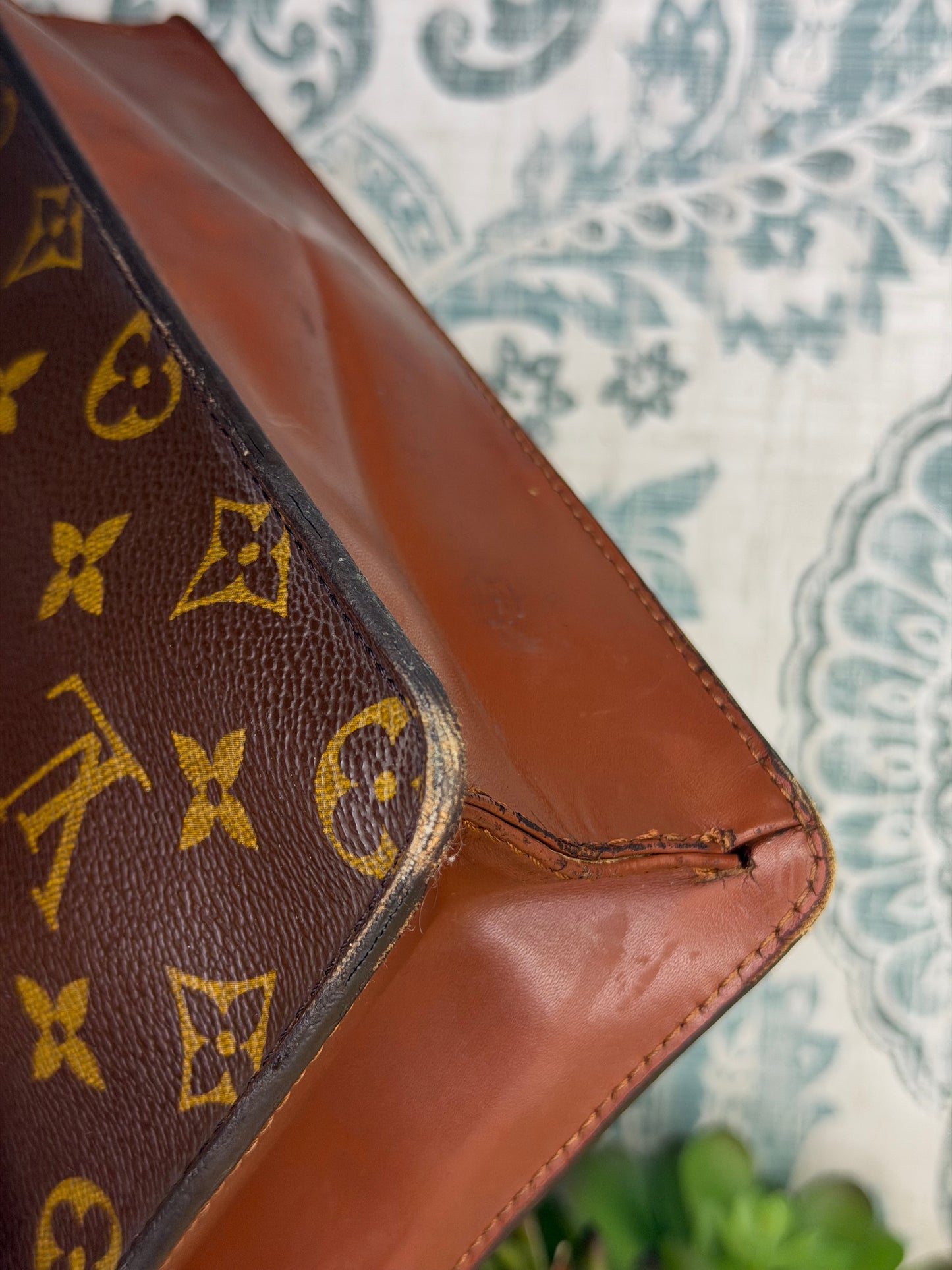 Louis Vuitton Pochette Homme